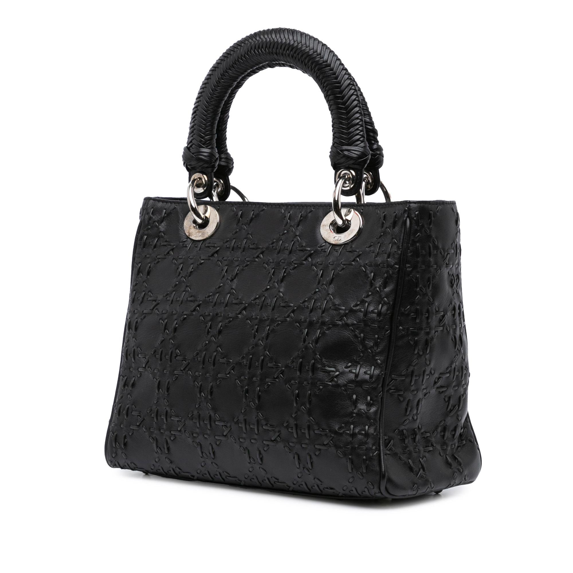 Dior Medium Calfskin Cannage Whipstitch Lady Dior (SHG-kCuMd8)