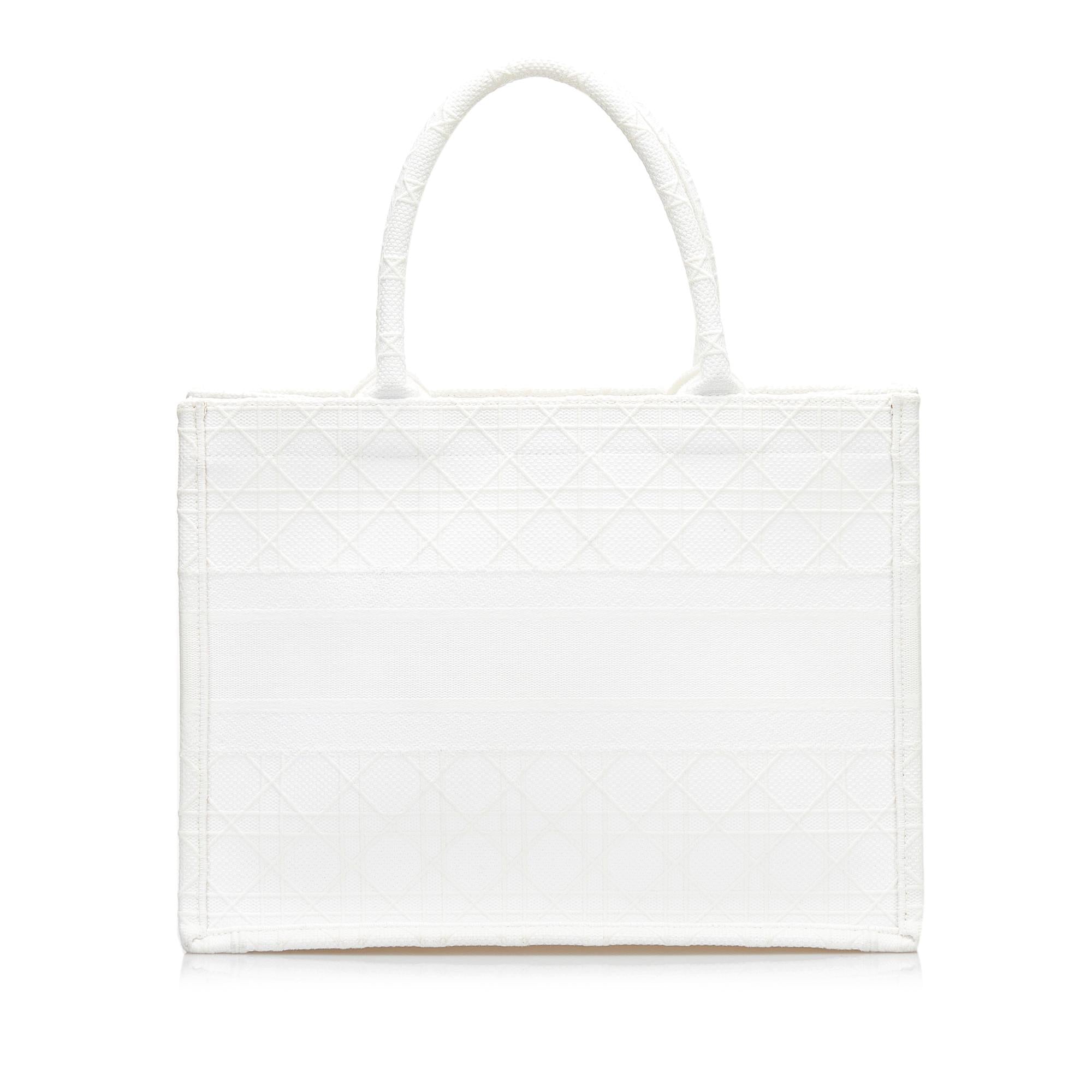 Dior Medium Cannage Book Tote (SHG-Z0Ct0A)