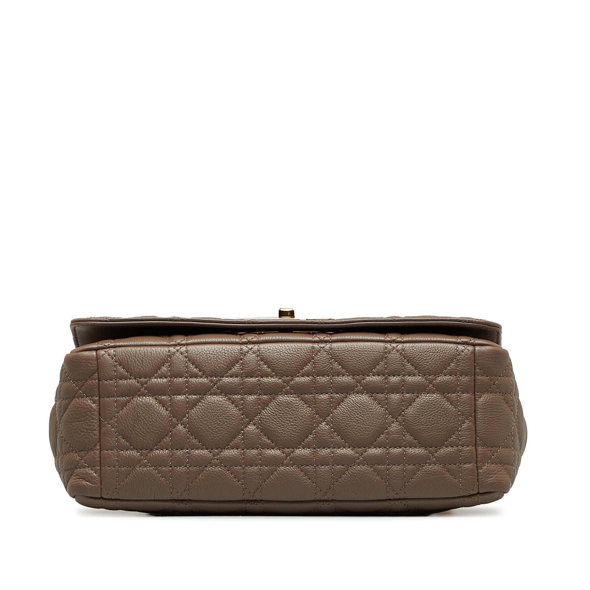 Dior Medium Cannage Caro (SHG-BgZsIN)