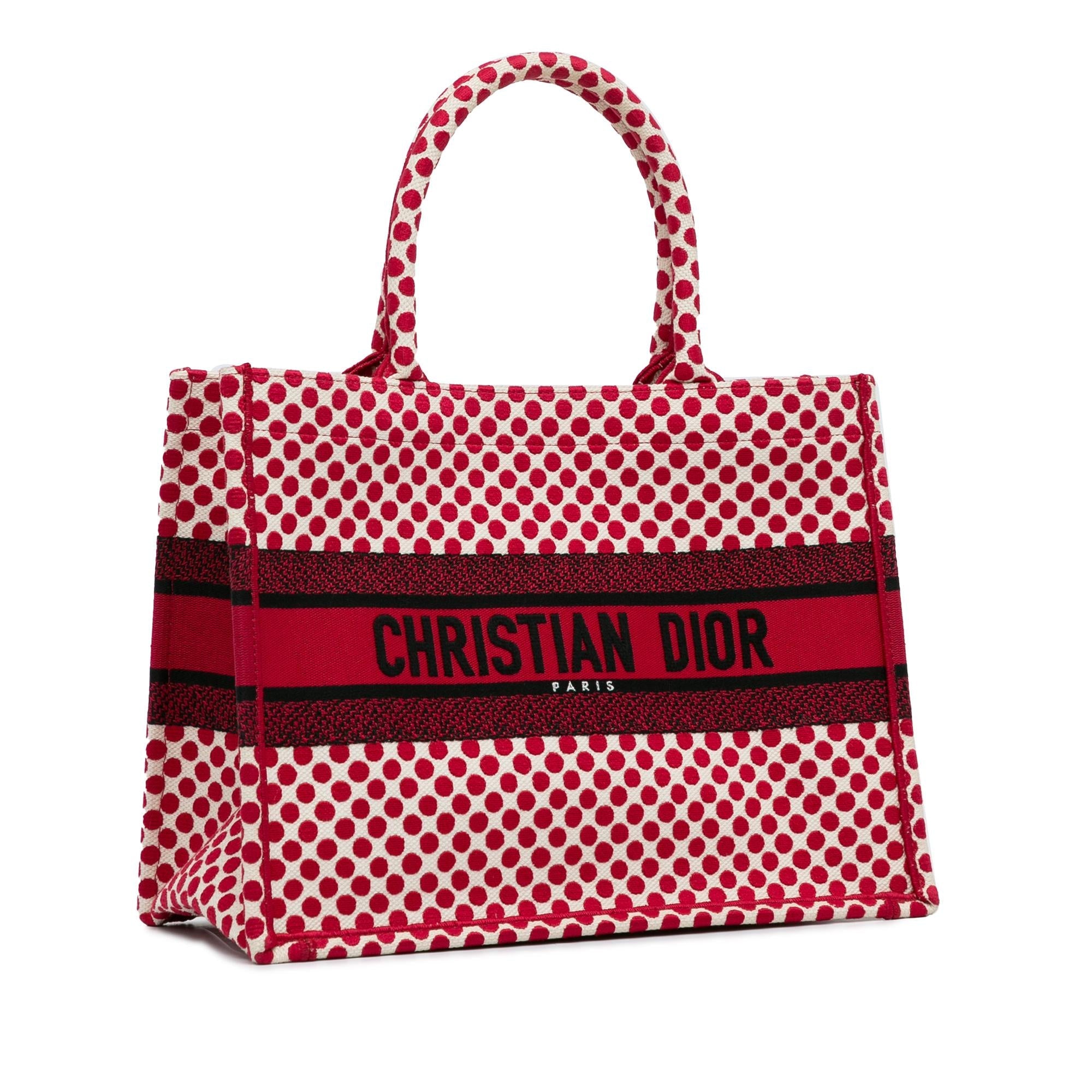 Dior Medium Dioramour Book Tote (SHG-XAZY2E)