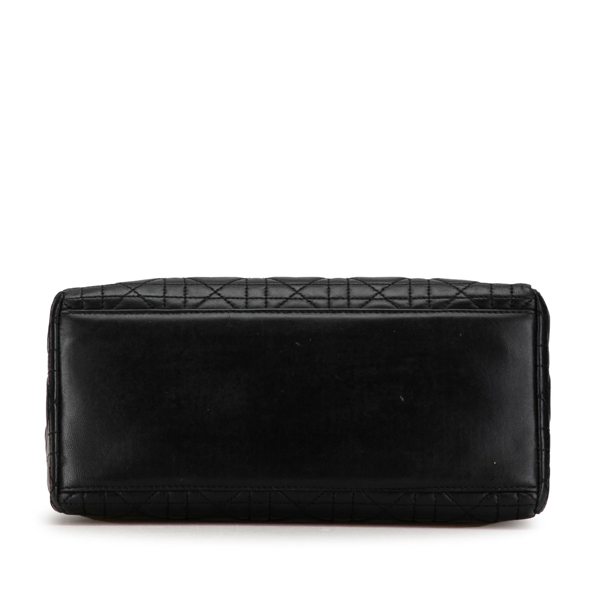 Dior Medium Lambskin Cannage Lady Dior (SHG-FDMEKC)