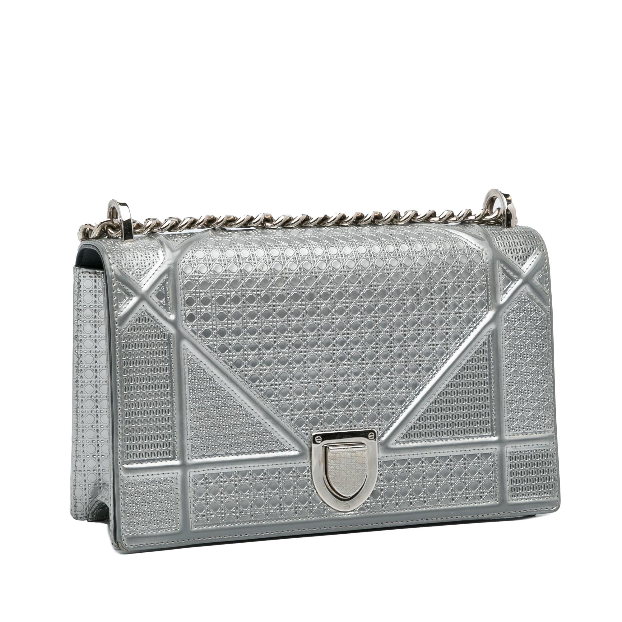 Dior Microcannage Patent Diorama Crossbody Bag (SHG-sJ4yqG)
