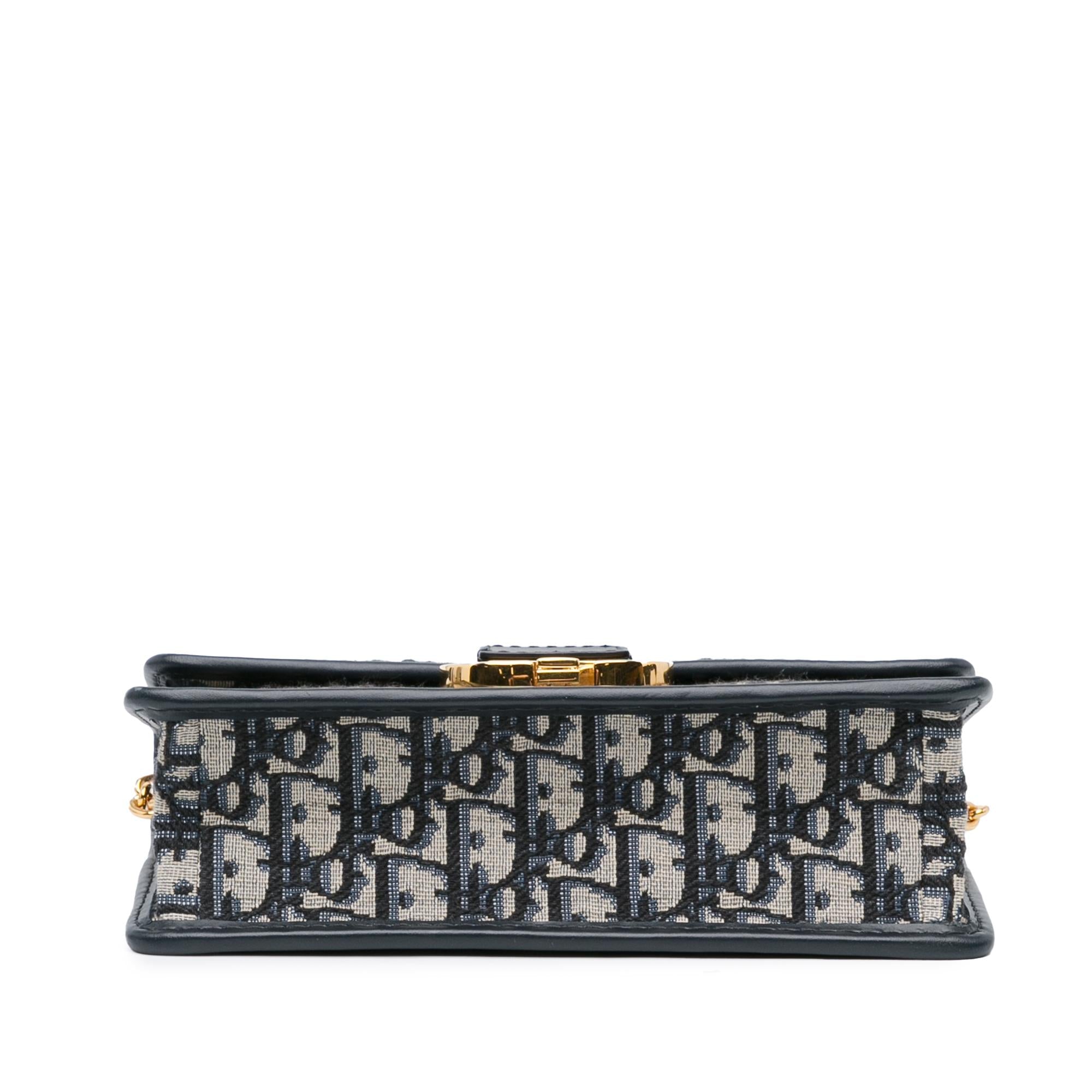 Dior Oblique 30 Montaigne East West Bag with Chain (SHG-Aqam3m)