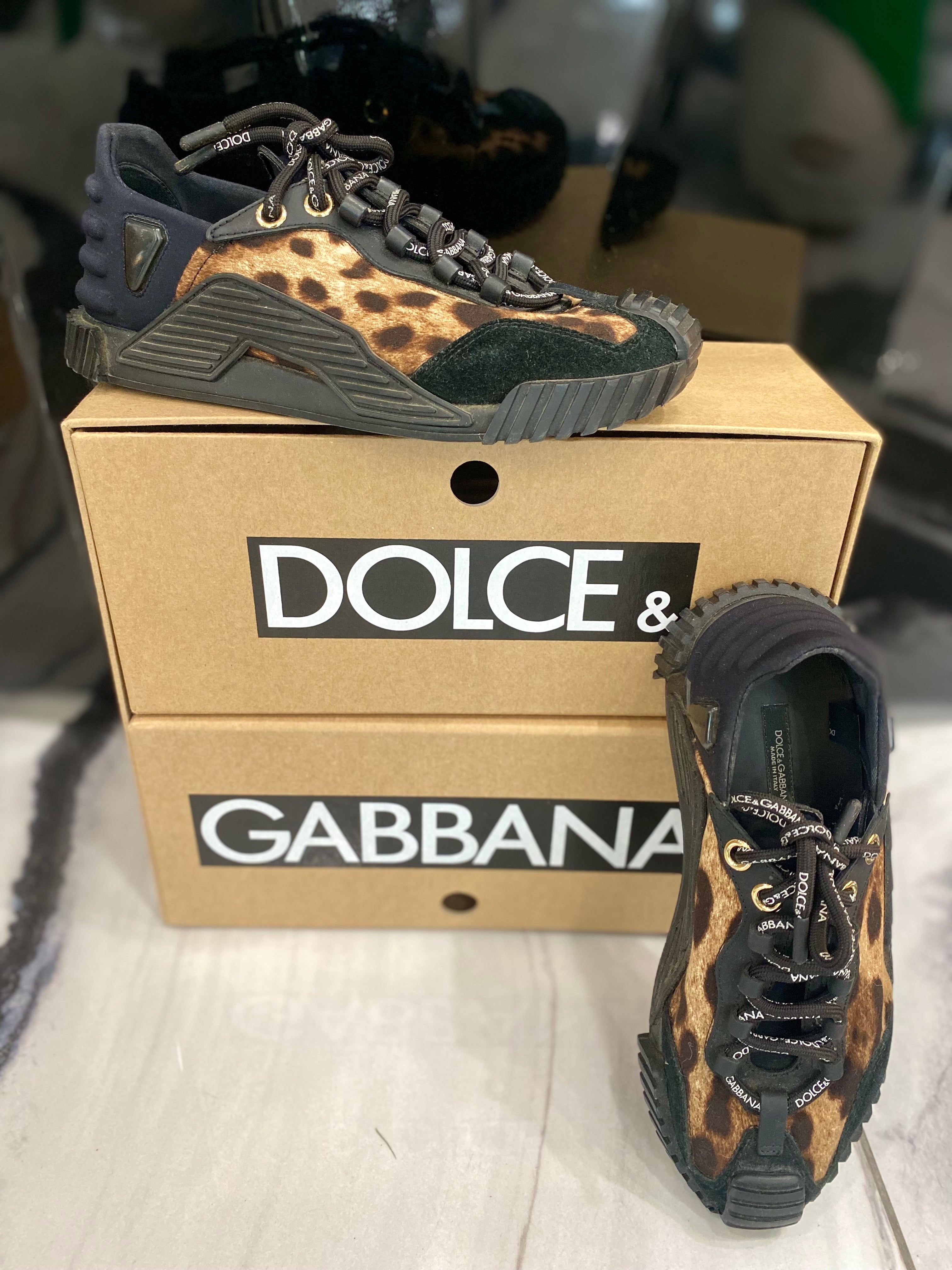 DOLCE & GABBANA BLACK LEOPARD NS1 LOW-TOP SNEAKERS