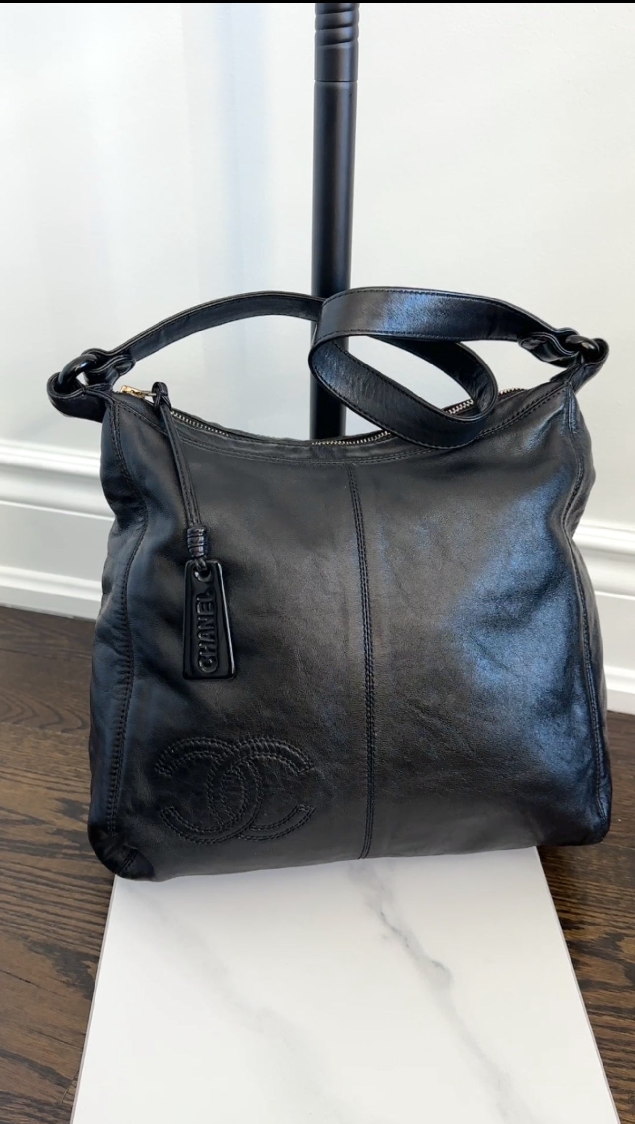 Chanel Vintage 1997 Black Leather CC Small Hobo Shoulder Bag