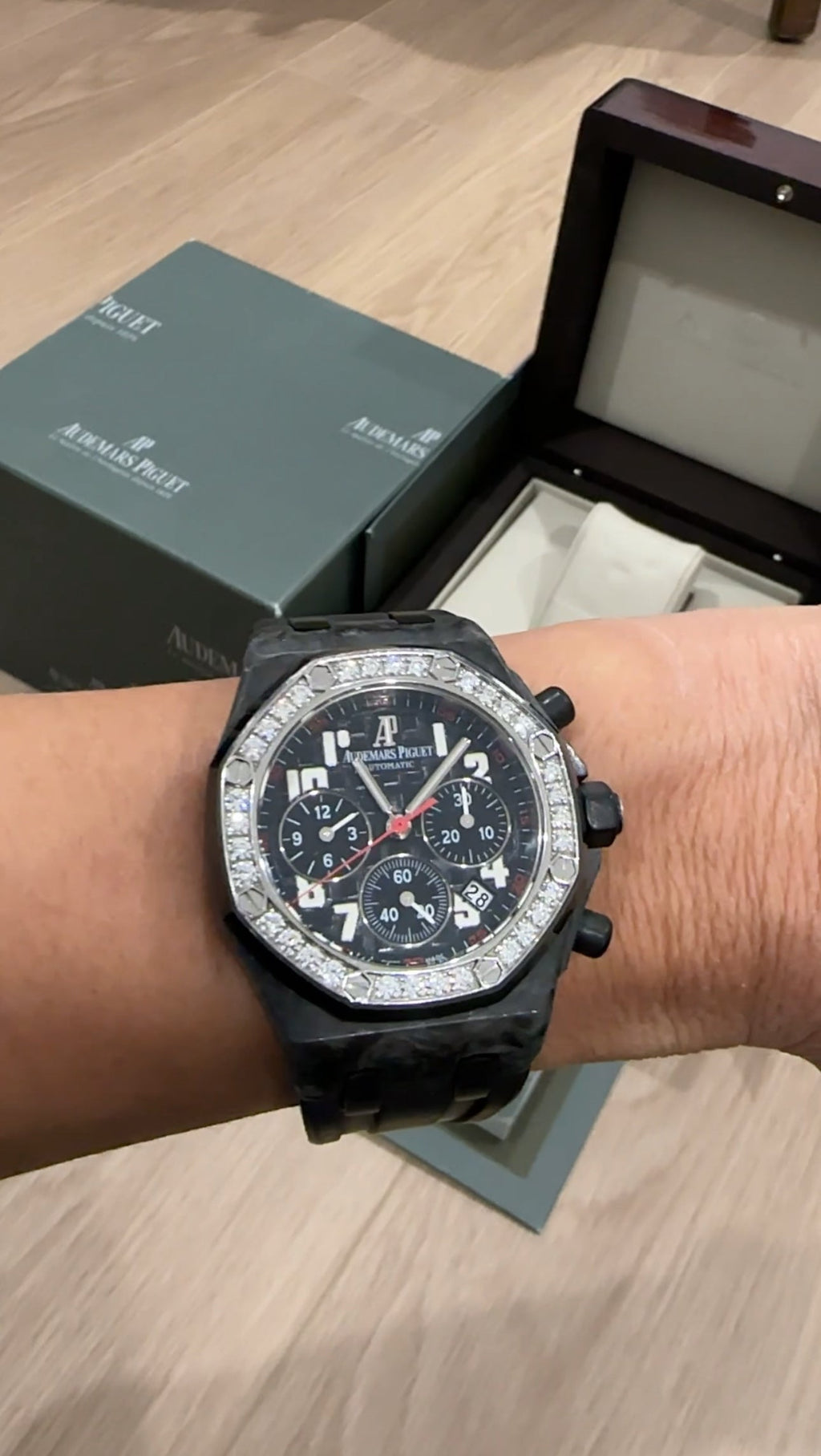 Audemars Piguet Royal Oak Offshore Chronograph Ladies Diamond Carbon Watch