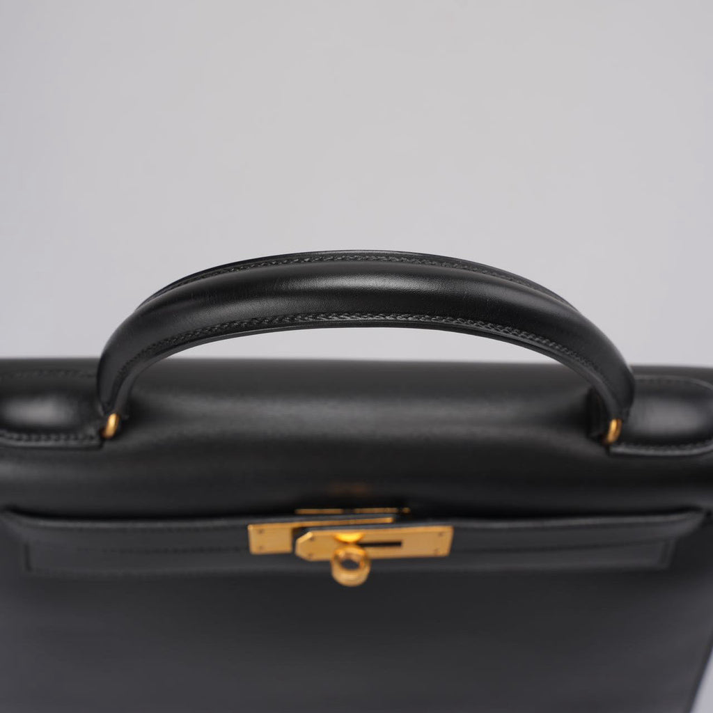 Hermes Vintage Kelly 28 Sellier Bag in Black Calf Box Leather With Gold Hardware