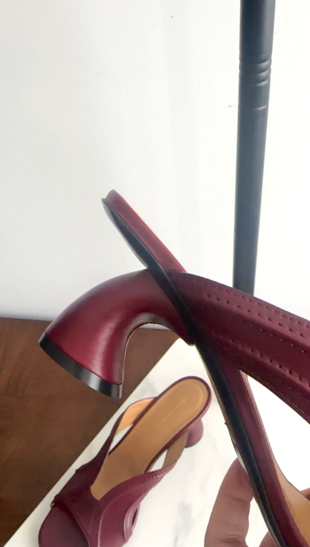 Dries Van Noten Burgundy Leather Curved Heel Mules - 40