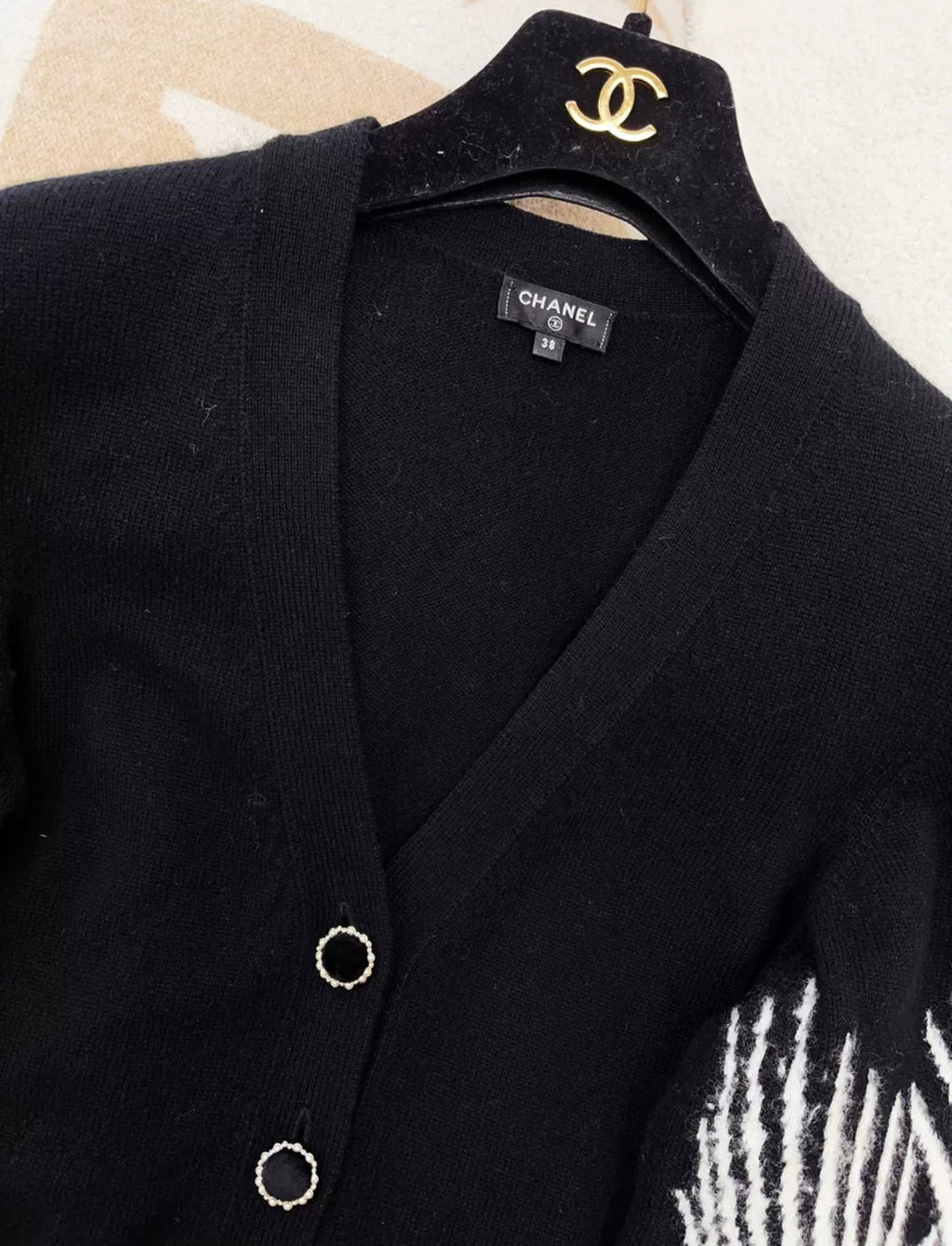 CHANEL 21A CASHMERE/ SILK igan size 38