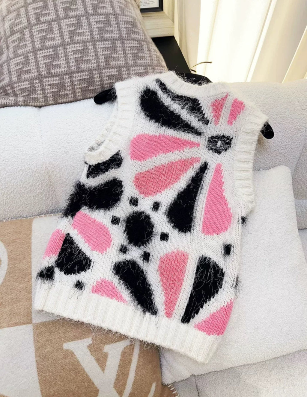 Chanel 23k Ecru, Pink & Black knitted top