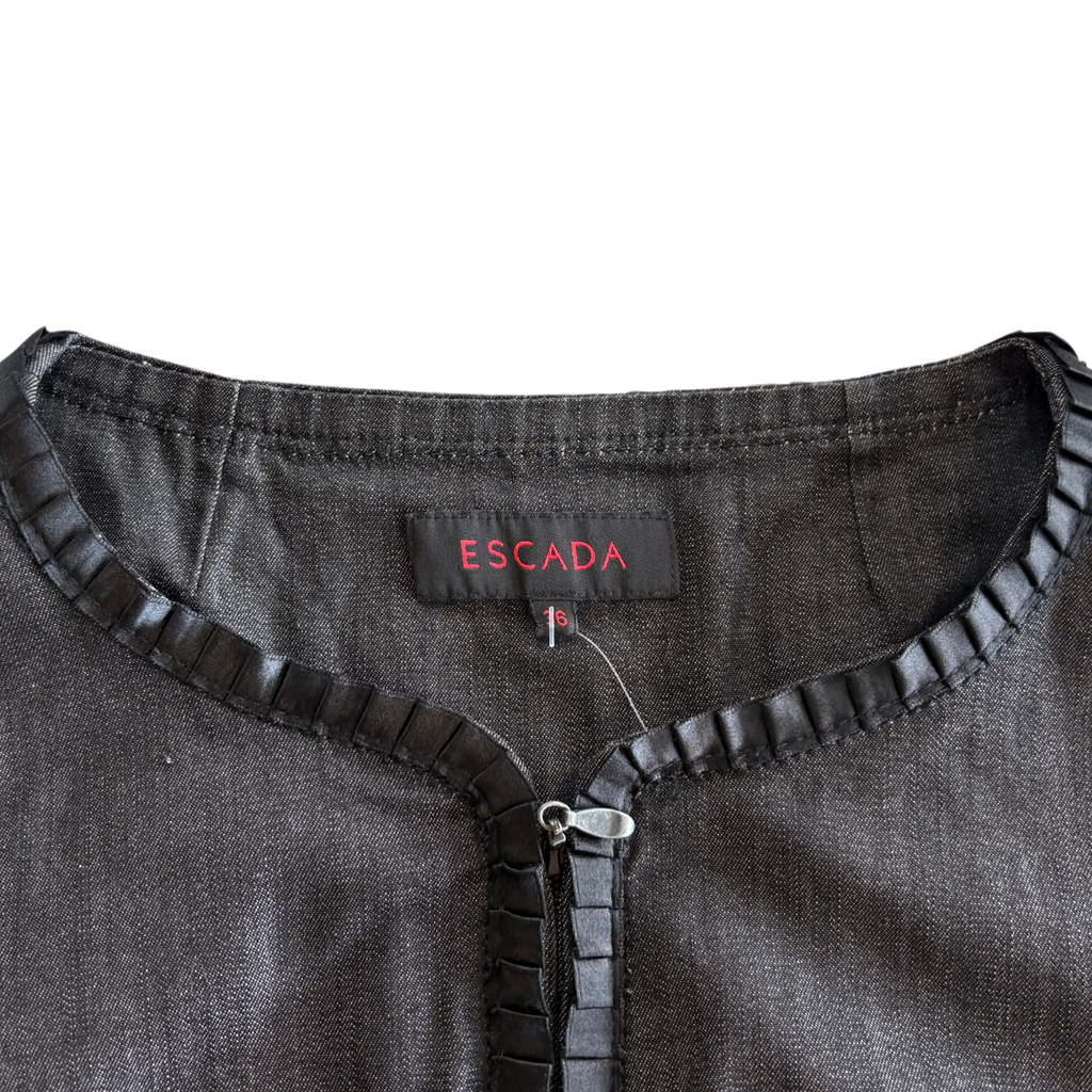 Escada Short Sleeve Jacket - Women's 36