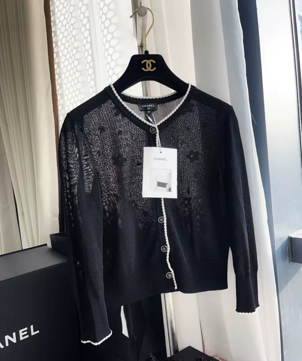 Chanel 24B black knitted igan
