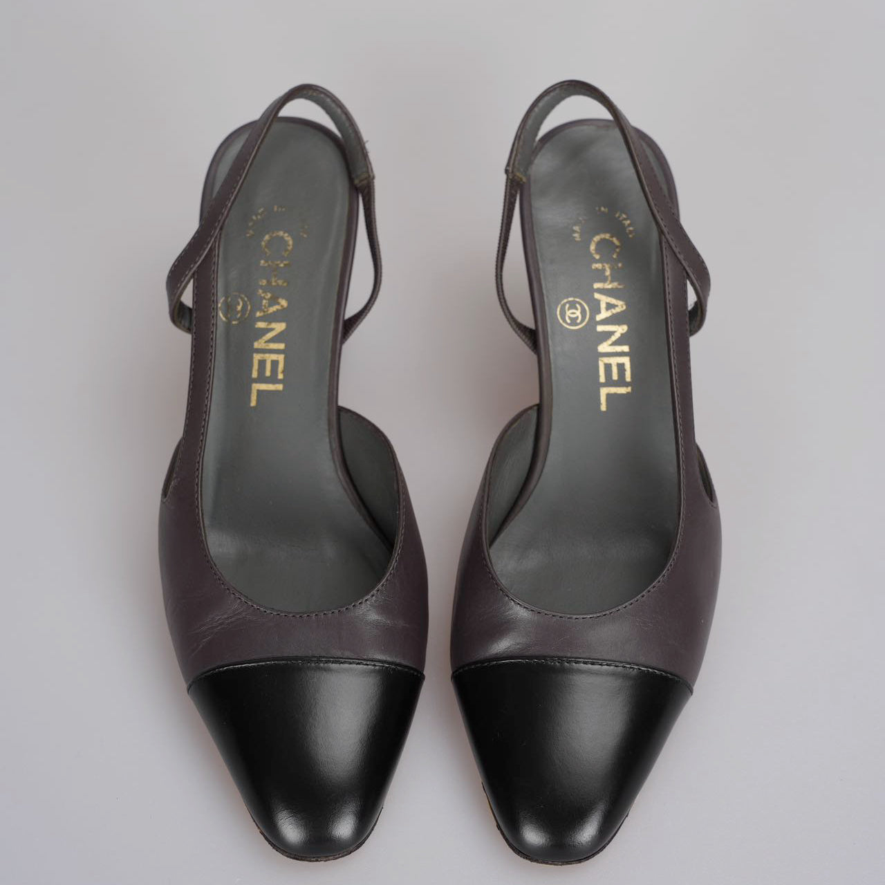 Chanel Black Brown Slingback Pumps with CC logo 35