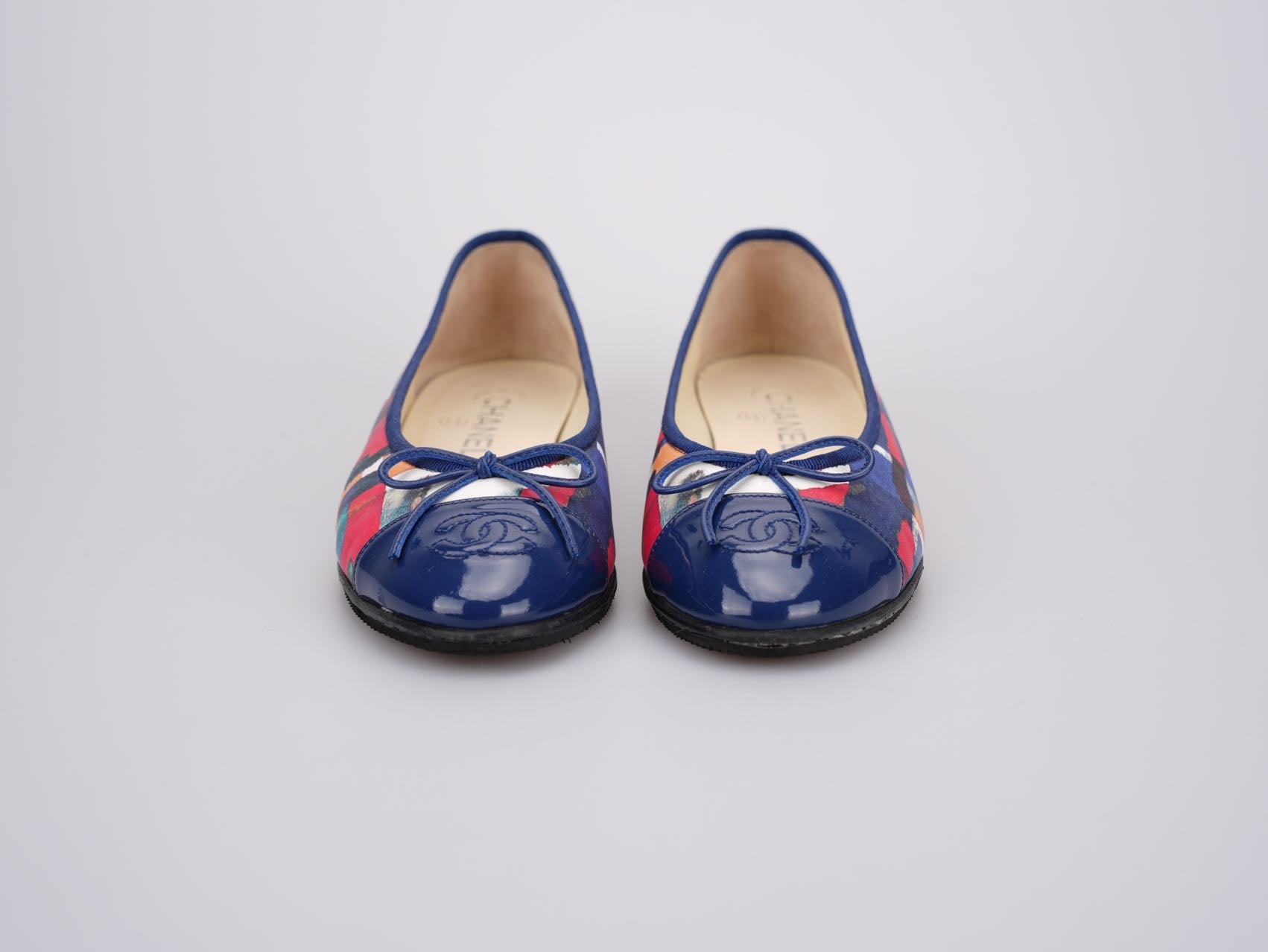 Chanel Multicolor Abstract Patent CC Cap Toe Ballerina Flats Size 37