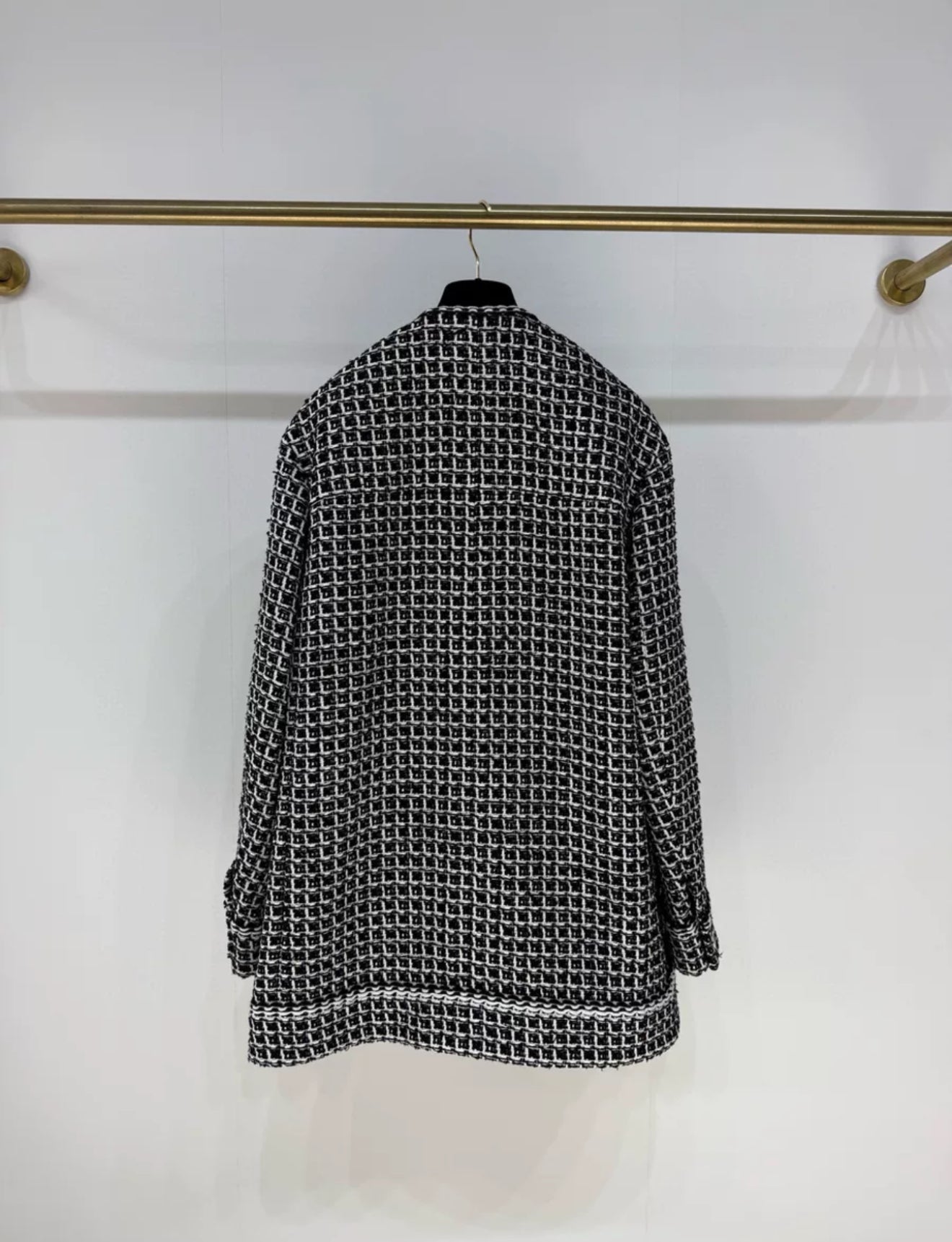 Chanel 25C black & white tweed round coat