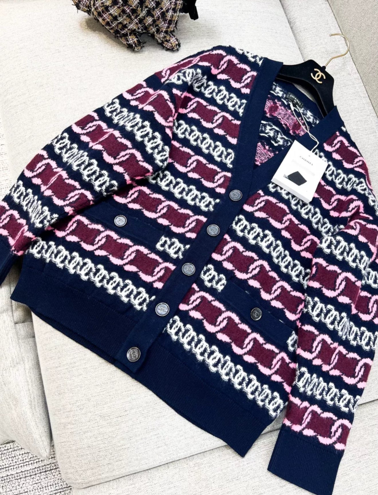 Chanel 23B Navy blue & Burgundy igan