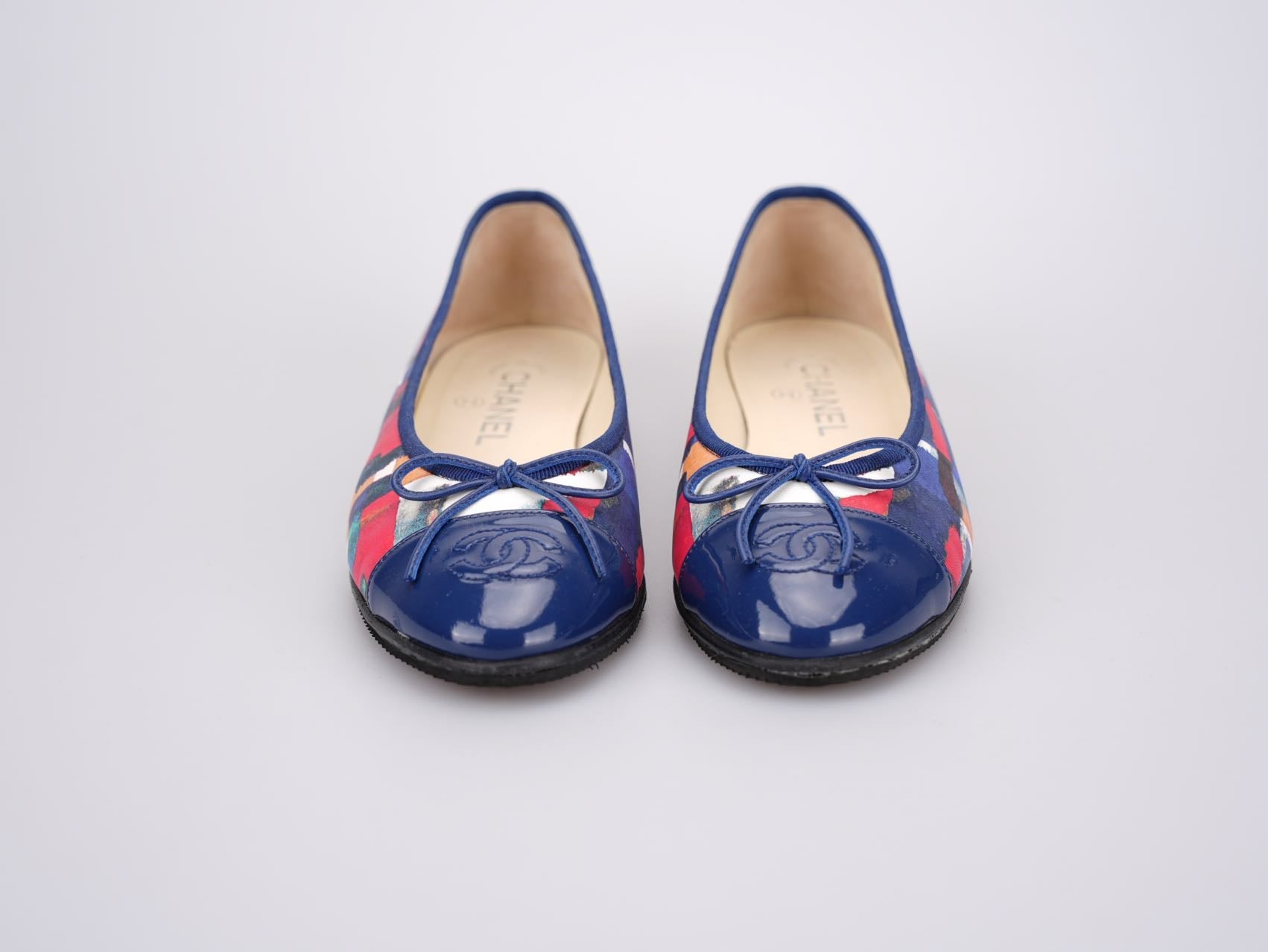 Chanel Multicolor Abstract Patent CC Cap Toe Ballerina Flats Size 37