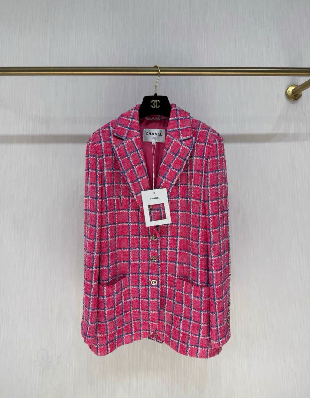 Chanel 24P pink tweed jacket size 36
