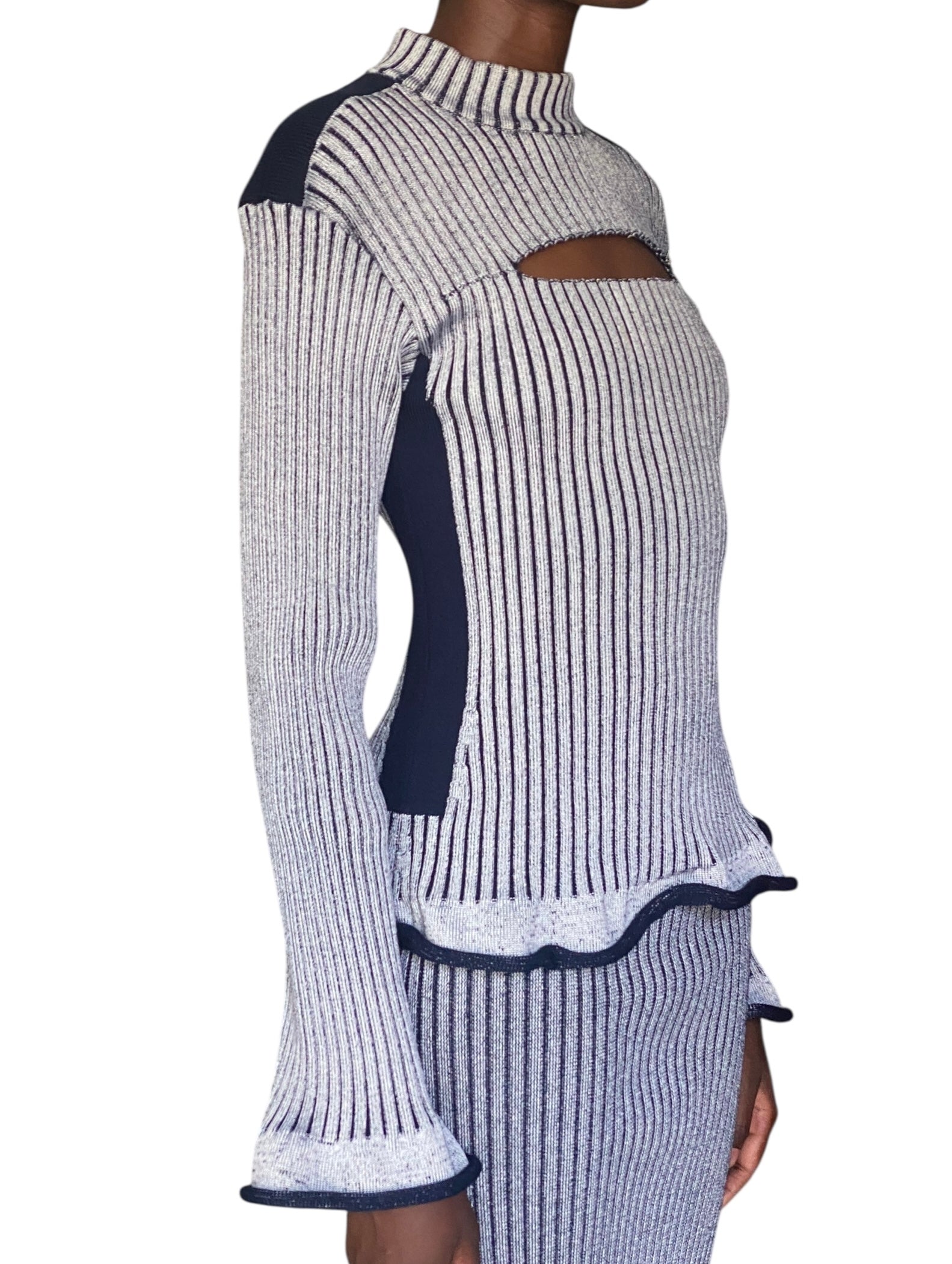 Louis Vuitton 2015 Navy Ribbed Knit Keyhole Sweater Skirt Set - M / US 6