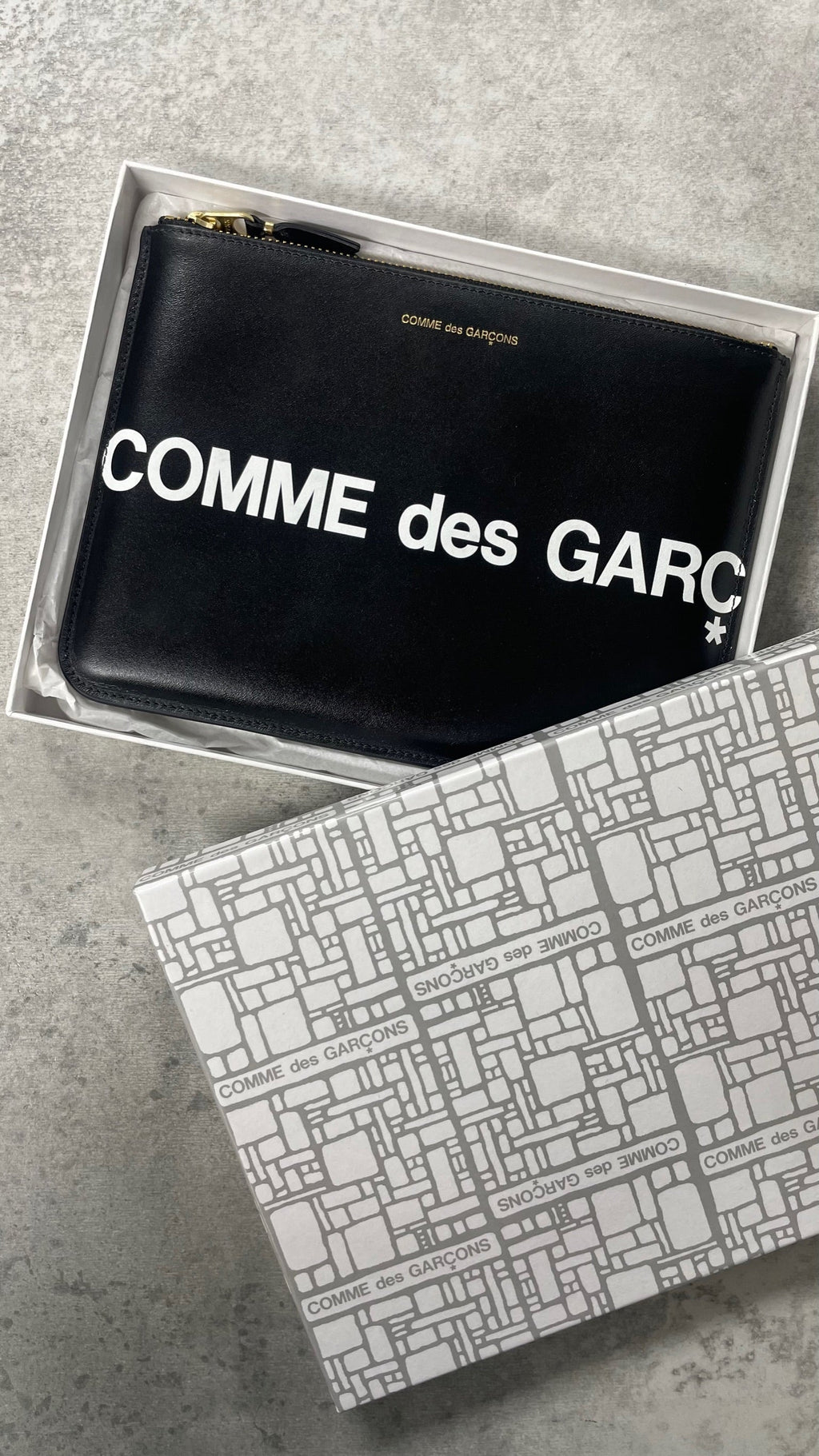 Comme Des Garcons 'Huge Logo' Pouch