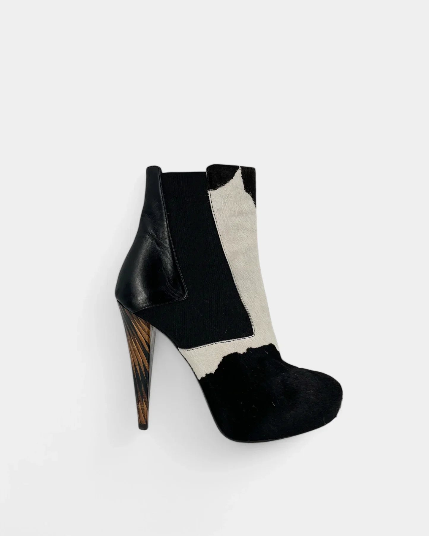 FENDI COW PRINT PONY HAIR STYLE LEATHER ANKLE BOOTS