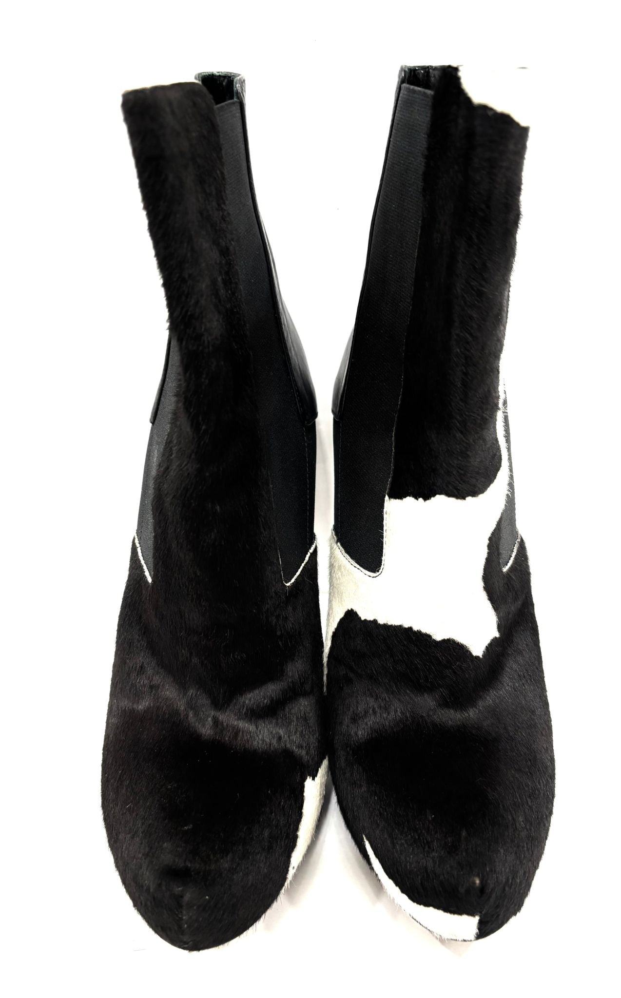 FENDI COW PRINT PONY HAIR STYLE LEATHER ANKLE BOOTS