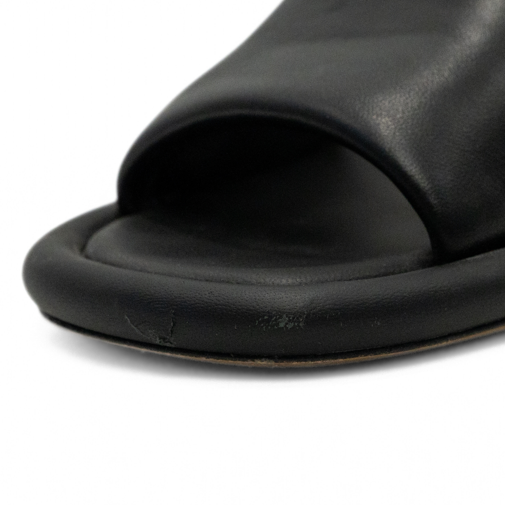 Fendi 'Baguette' Sandals - Women's 38