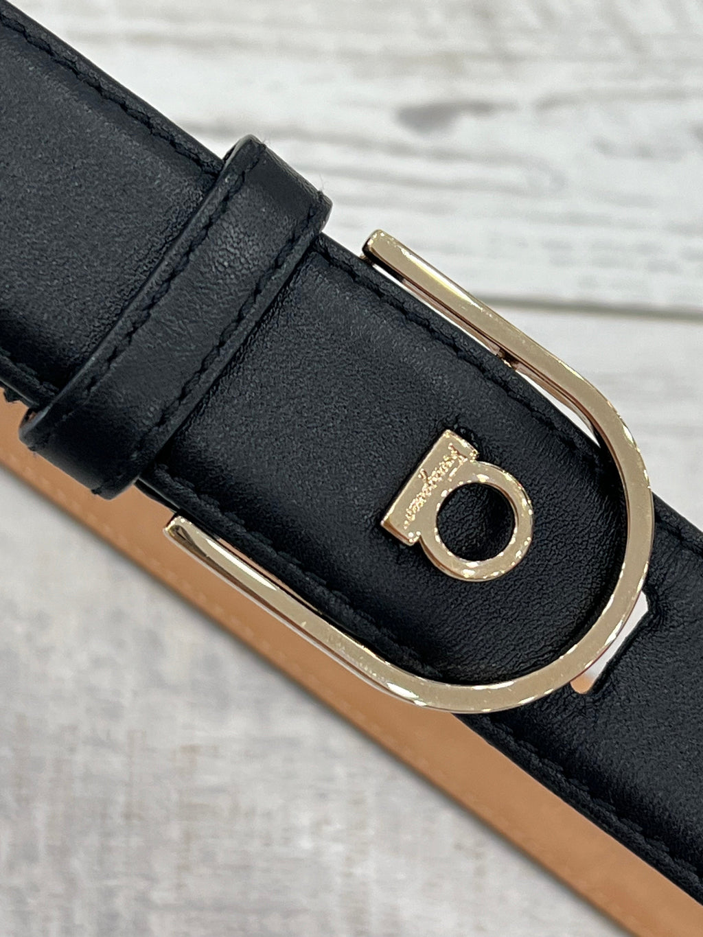 SALVATORE FERRAGAMO GANCINI CALFSKIN LEATHER BELT