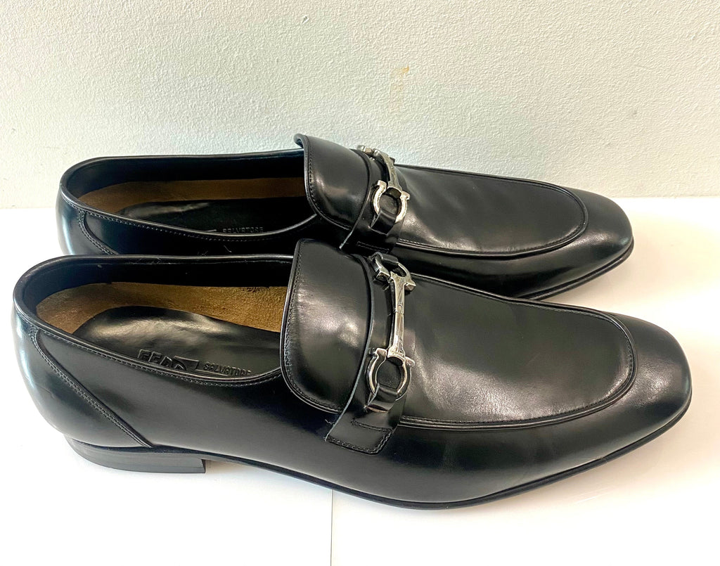 SALVATORE FERRAGAMO PAVIA GANCINI LEATHER LOAFERS