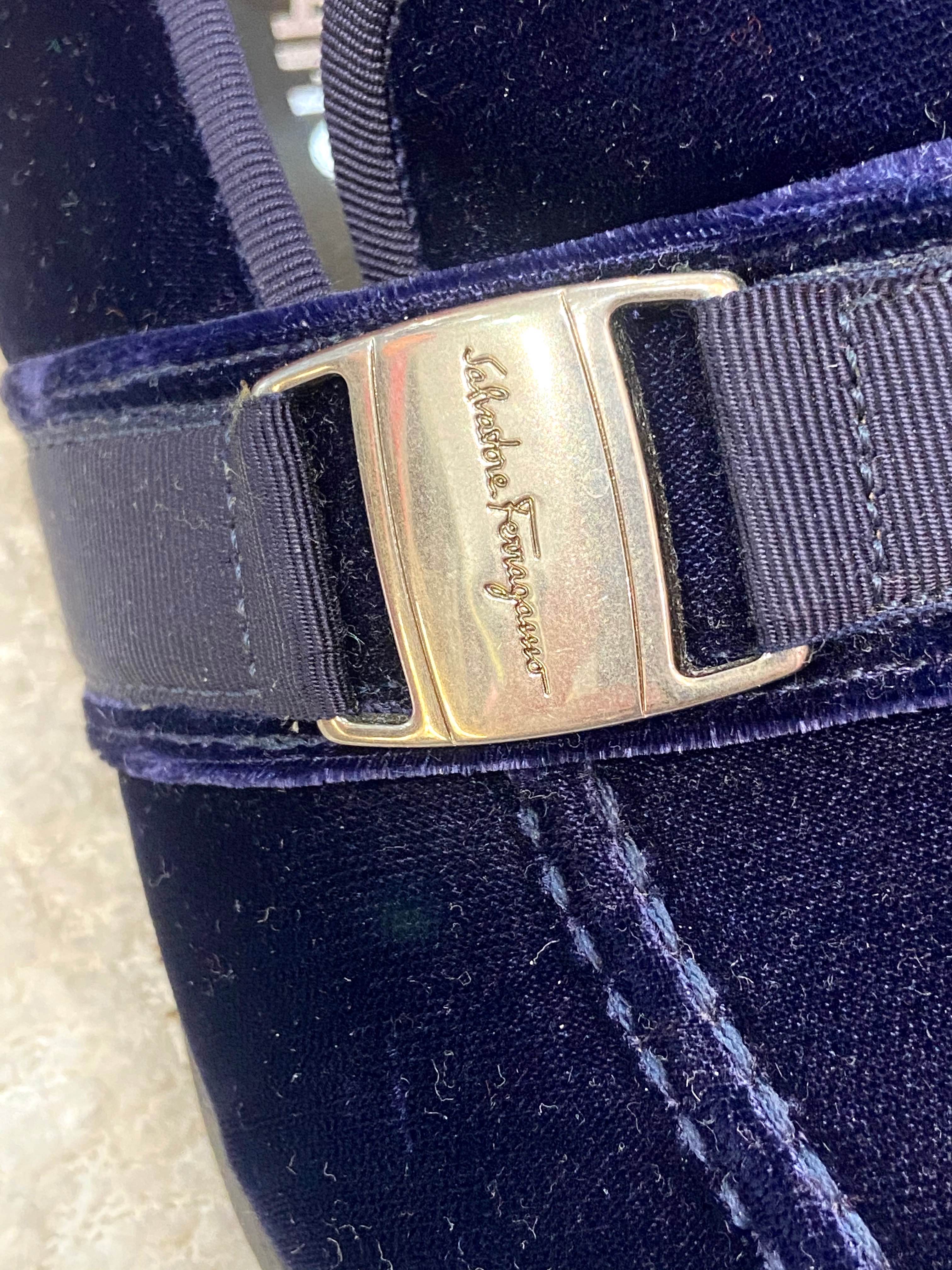 FERRAGAMO PURPLE VELVET LOAFERS