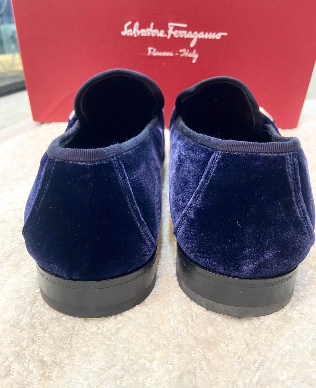 FERRAGAMO PURPLE VELVET LOAFERS