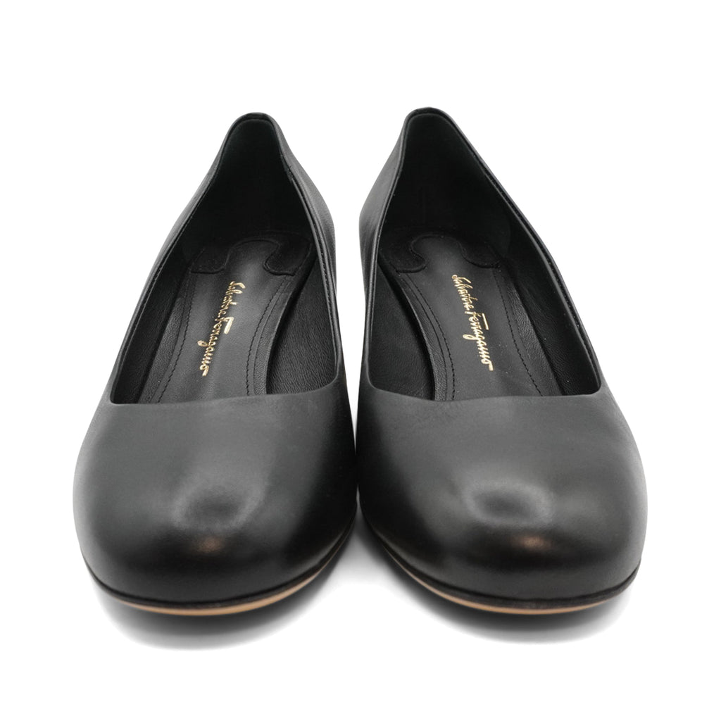 Salvatore Ferragamo Court Heels - Women's 6.5