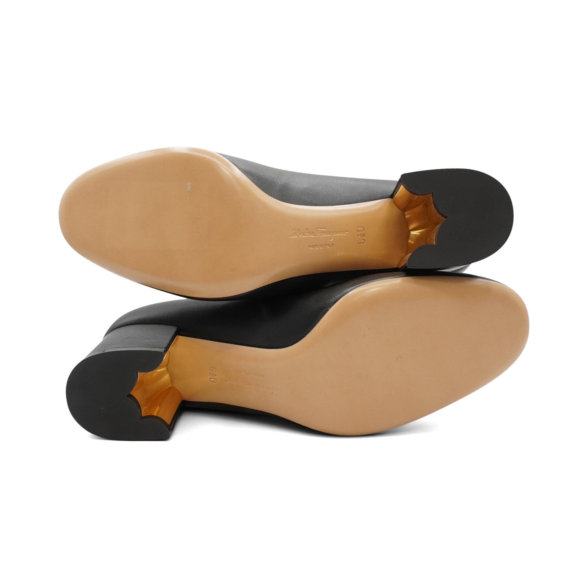 Salvatore Ferragamo Court Heels - Women's 6.5