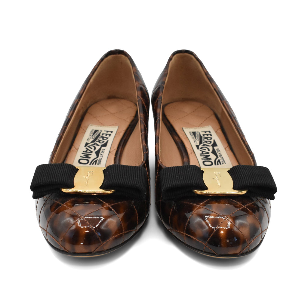 Salvatore Ferragamo 'Vara Bow' Pumps - Women's 5.5