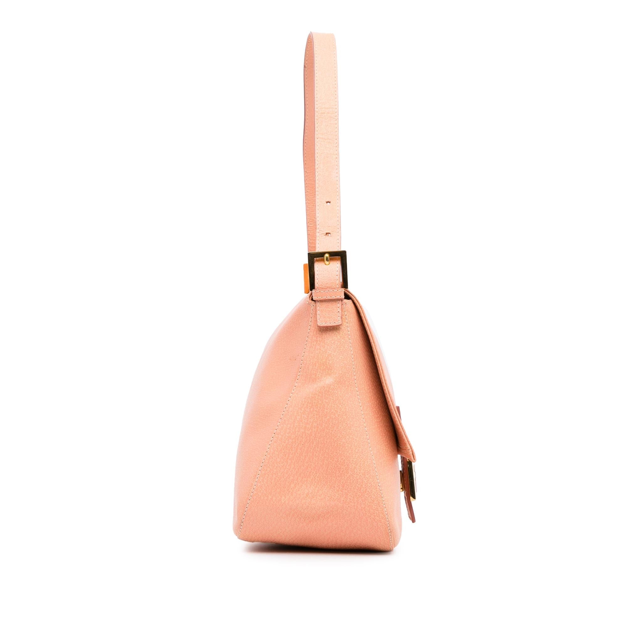 Fendi Leather Mamma Forever (SHG-W5RvGv)
