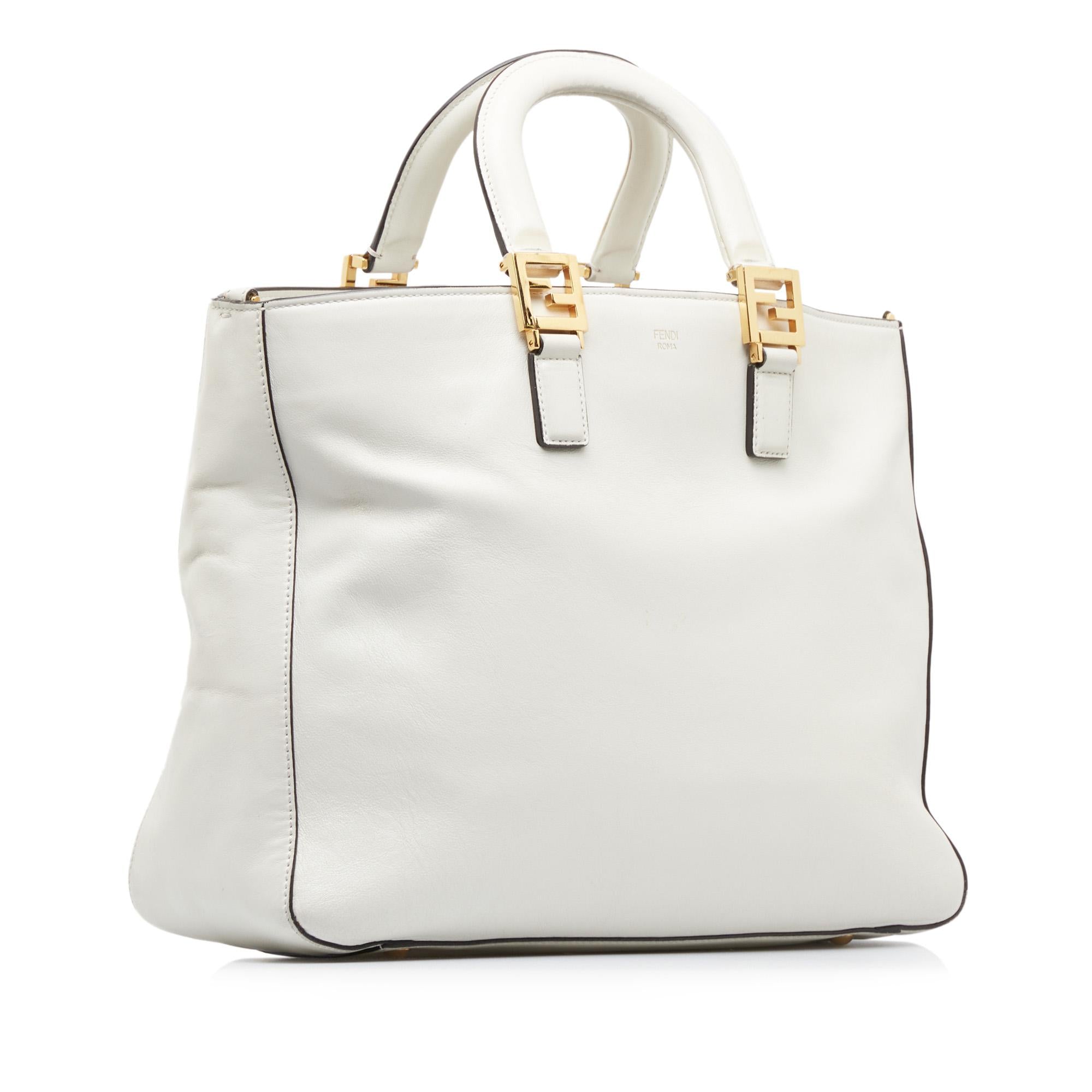 Fendi Medium Glacier FF Tote (SHG-PBFmzo)