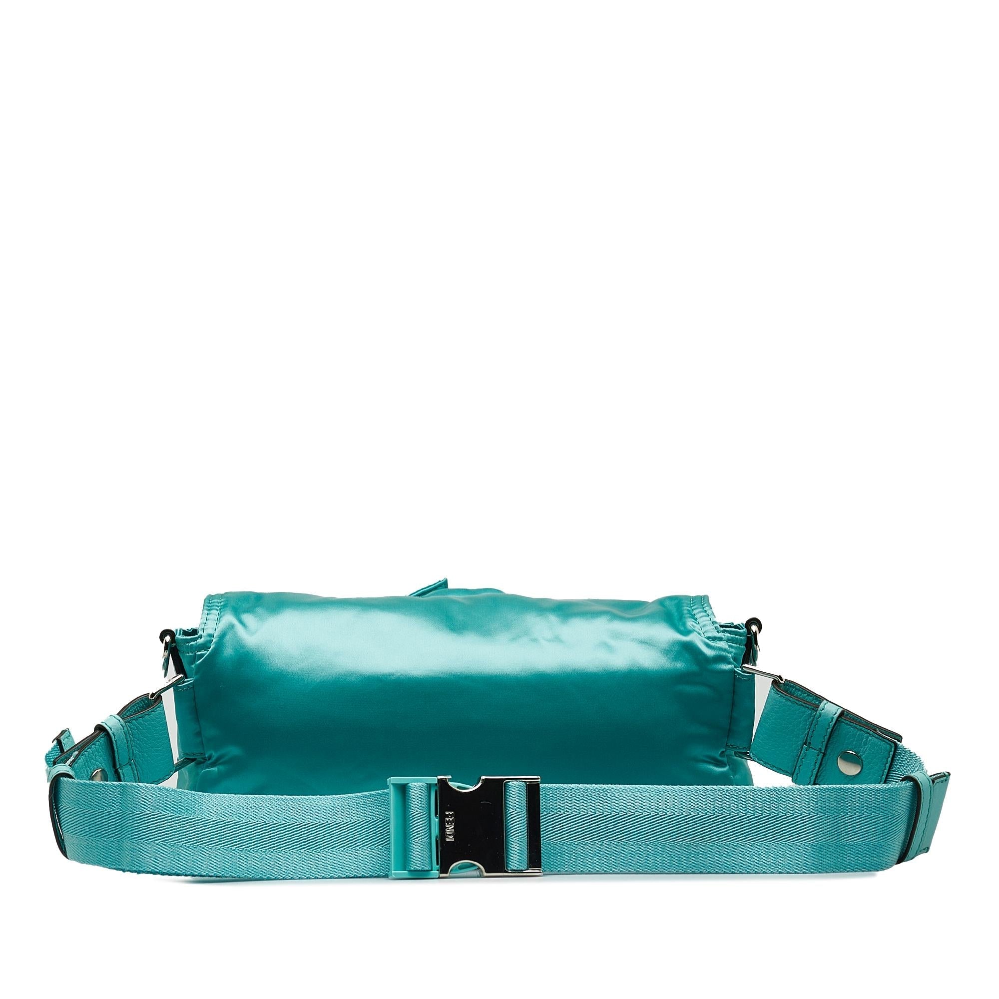 Fendi Nylon Multipocket Baguette (SHG-gtMQ1H)