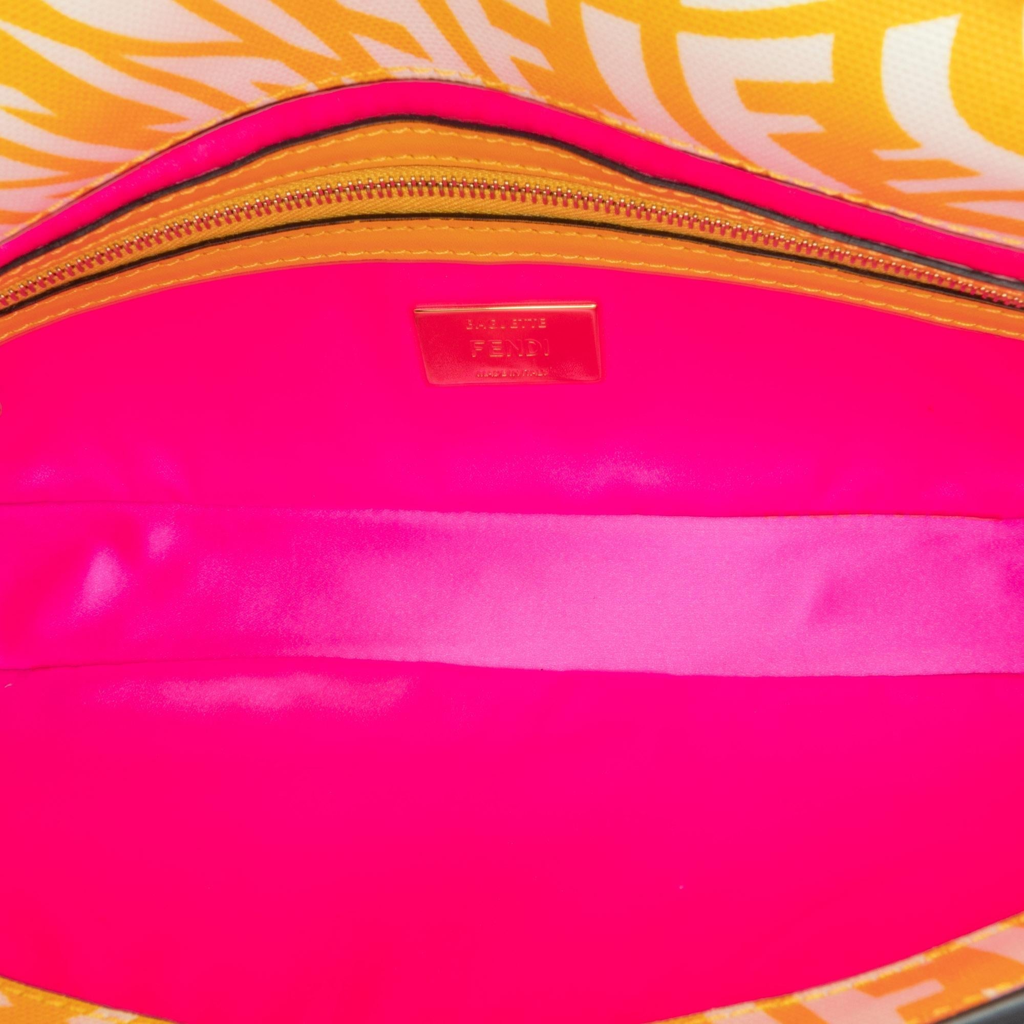 Fendi Sarah Coleman Zucca Coated Canvas 1997 Vertigo Baguette
