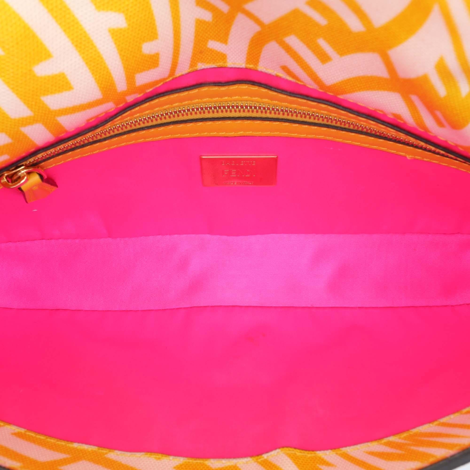 Fendi Sarah Coleman Zucca Coated Canvas 1997 Vertigo Baguette