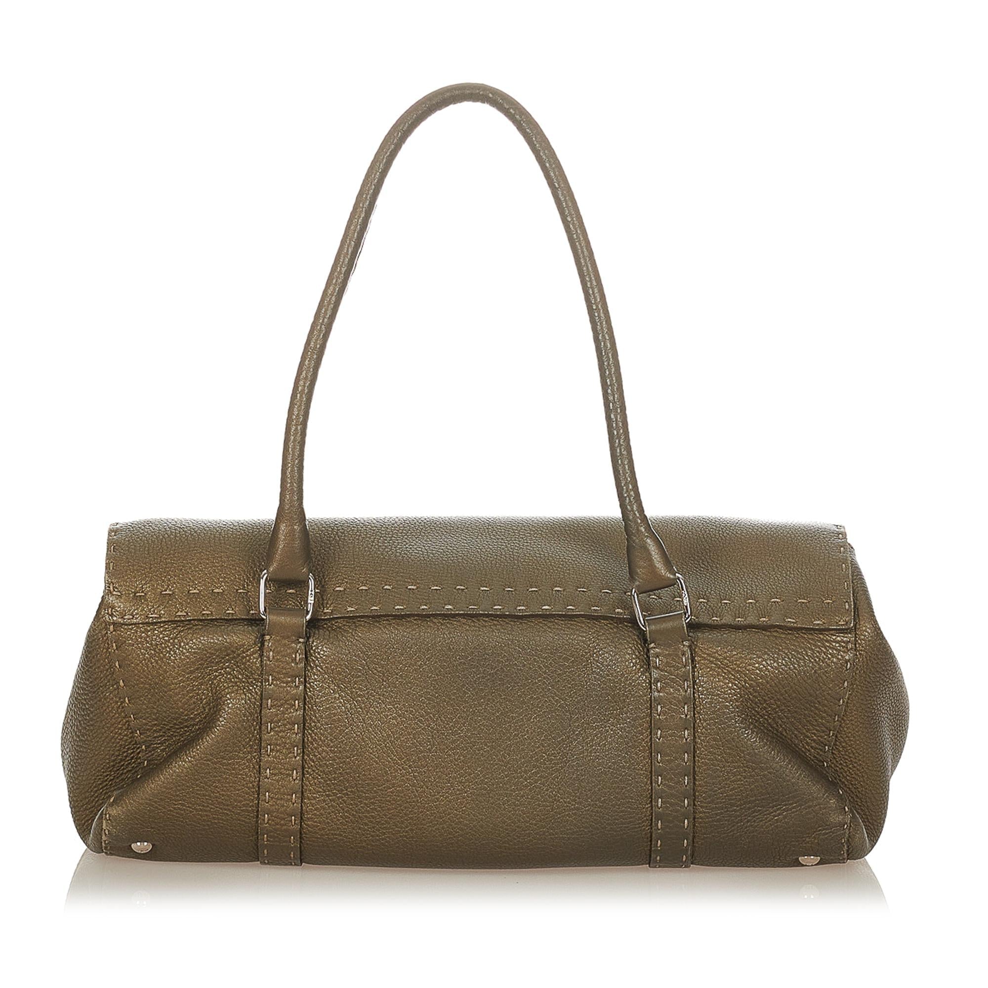 Fendi Selleria Linda Leather Shoulder Bag (SHG-31877)
