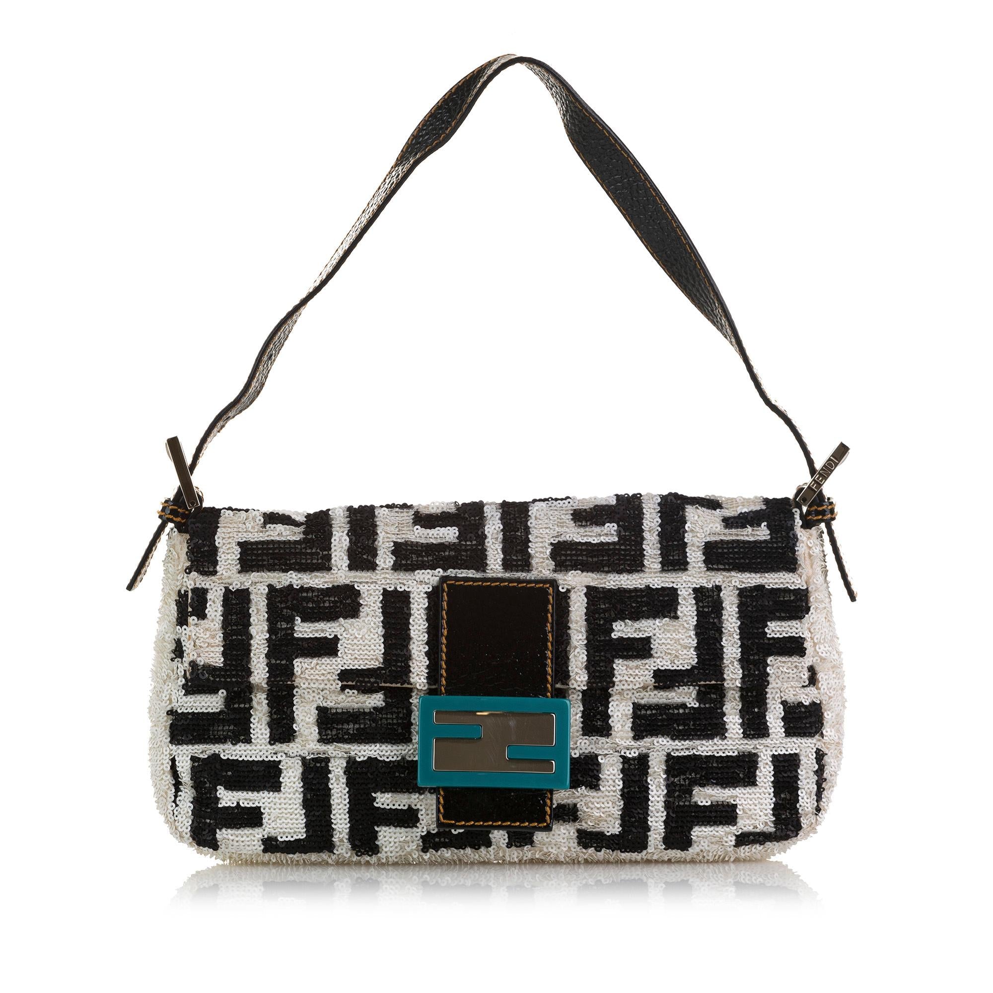 Fendi Sequined Zucca Mamma Baguette (SHG-e5CoQR)