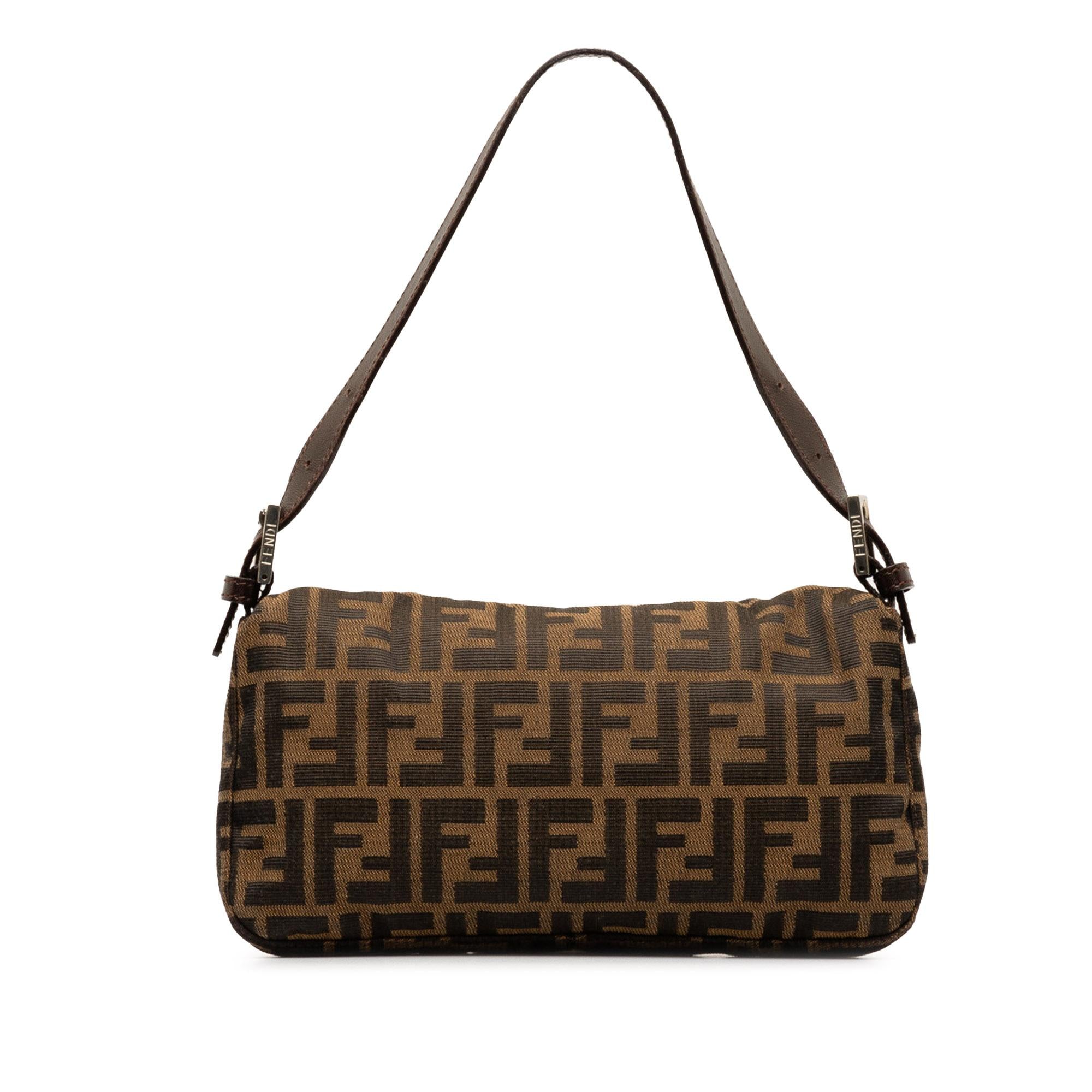 Fendi Zucca Canvas Baguette (SHG-3KbD7q)