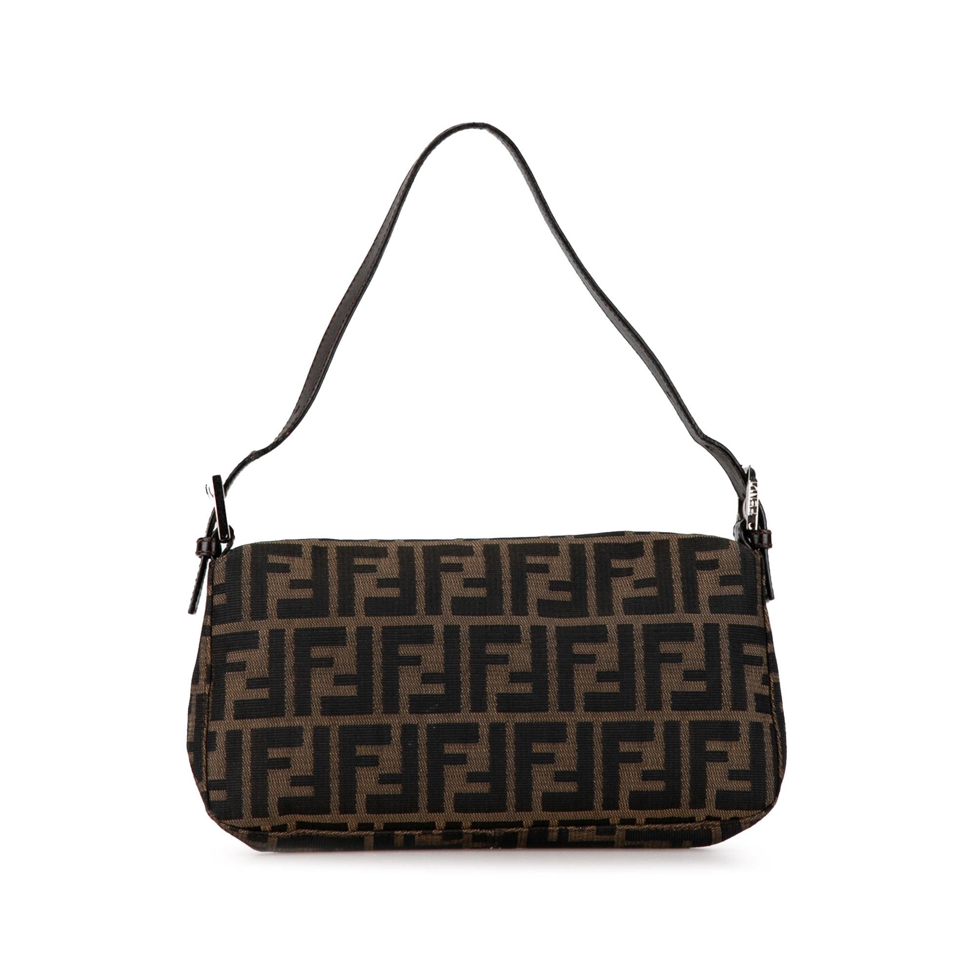 Fendi Zucca Canvas Baguette (SHG-20lVTP)