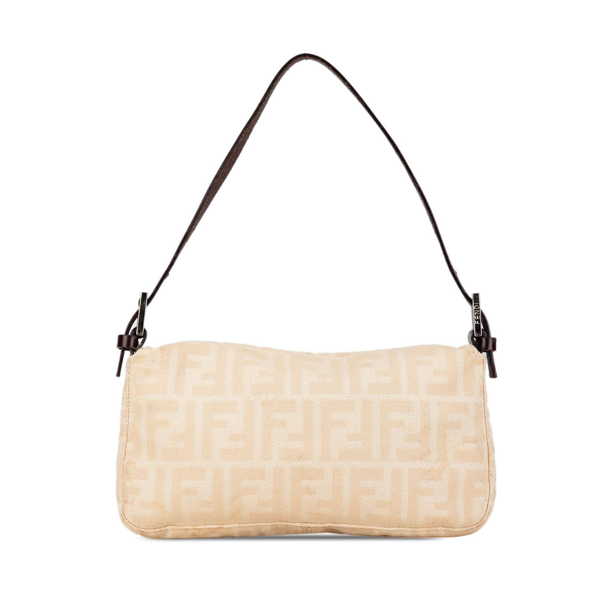 Fendi Zucca Canvas Baguette (SHG-NT8ZQs)
