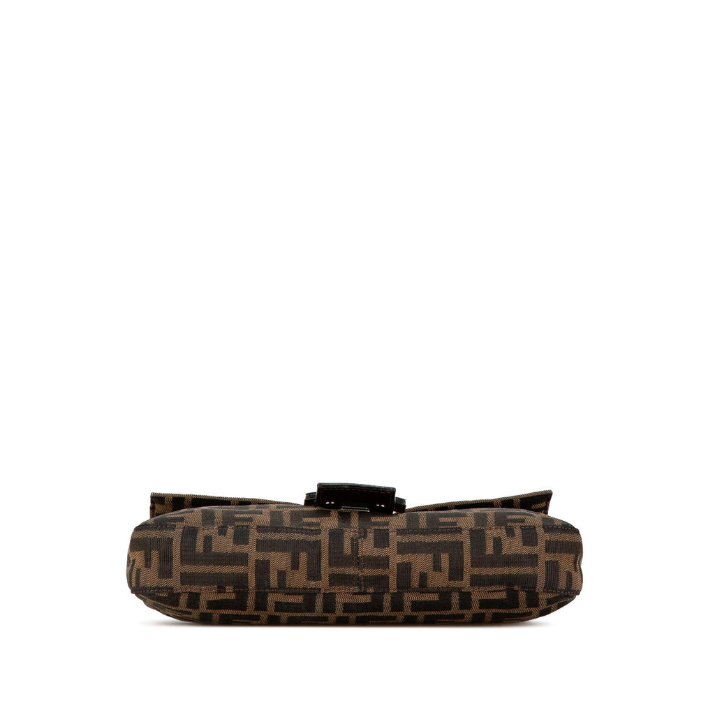 Fendi Zucca Canvas Baguette (SHG-gVALkA)