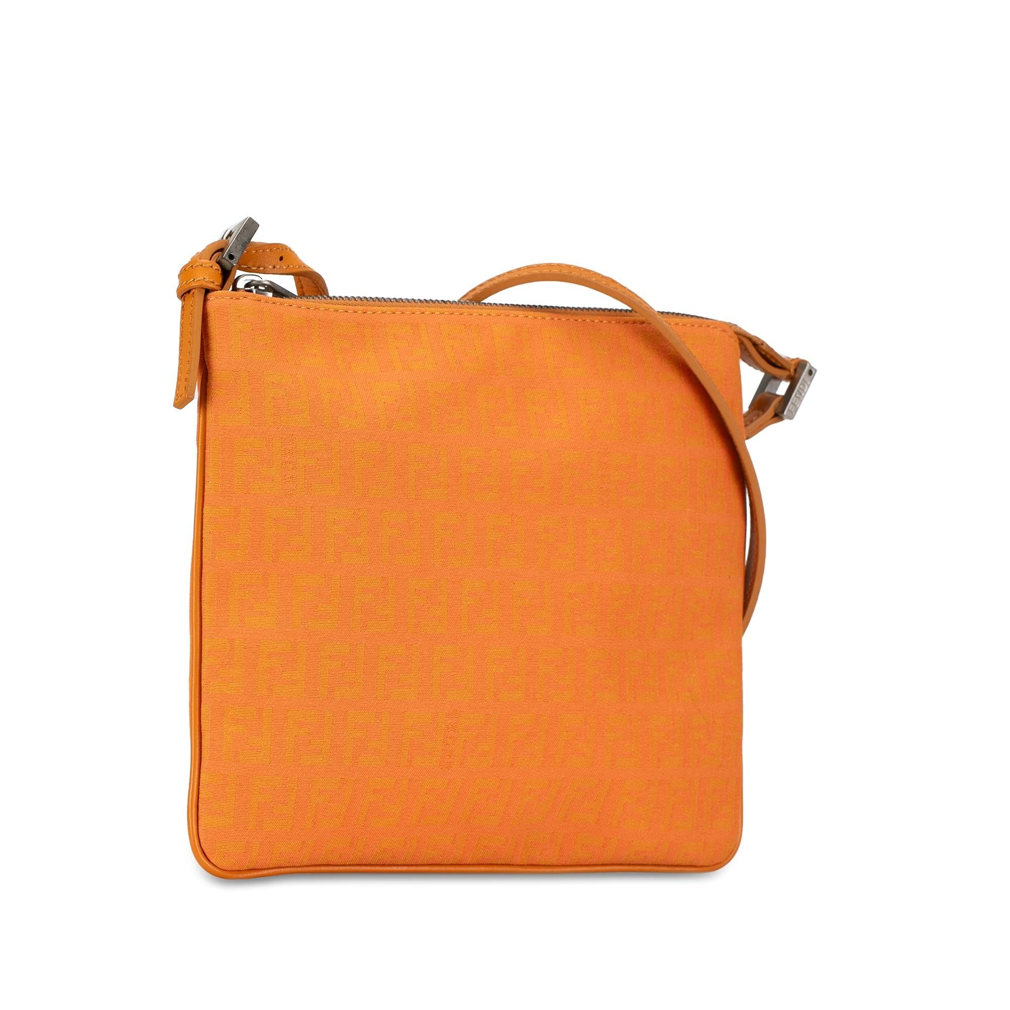Fendi Zucchino Canvas Crossbody (SHG-JcMzSD)