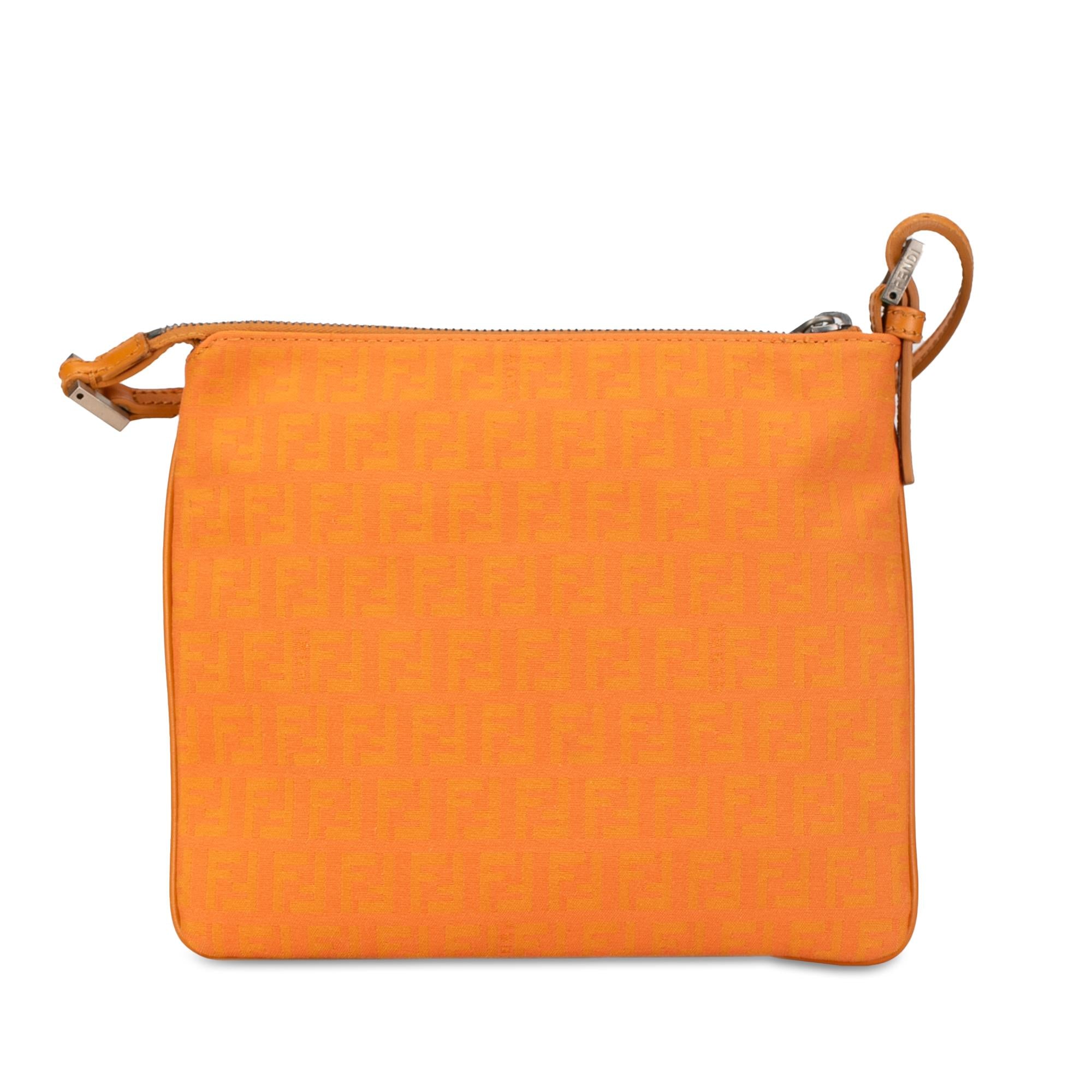 Fendi Zucchino Canvas Crossbody (SHG-xvhz9d)