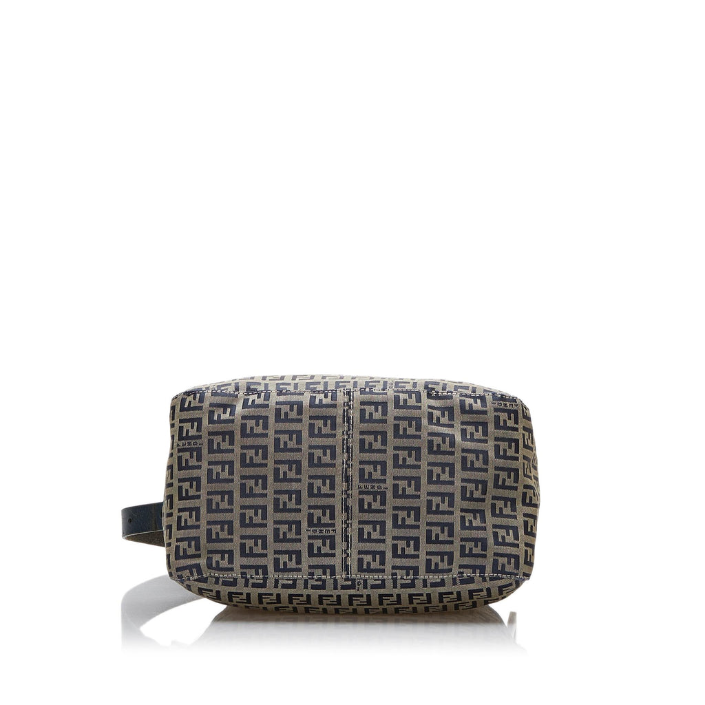 Fendi Zucchino Flap Shoulder Bag (SHG-Vcjt3I)