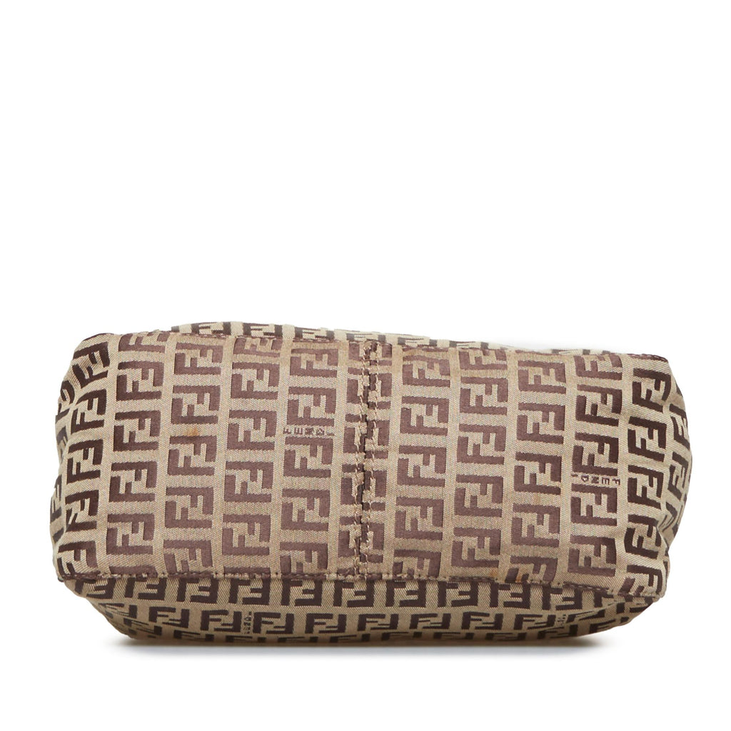 Fendi Zucchino Handbag (SHG-U2QxVs)