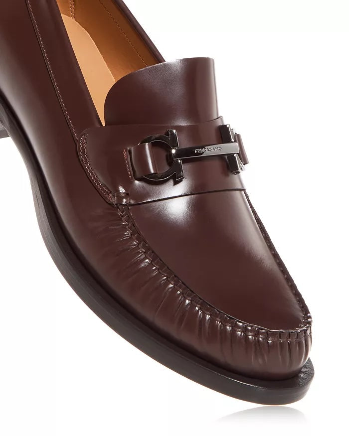 FERRAGAMO FORT FORT ROYALE GANCINI CALFSKIN LEATHER LOAFERS